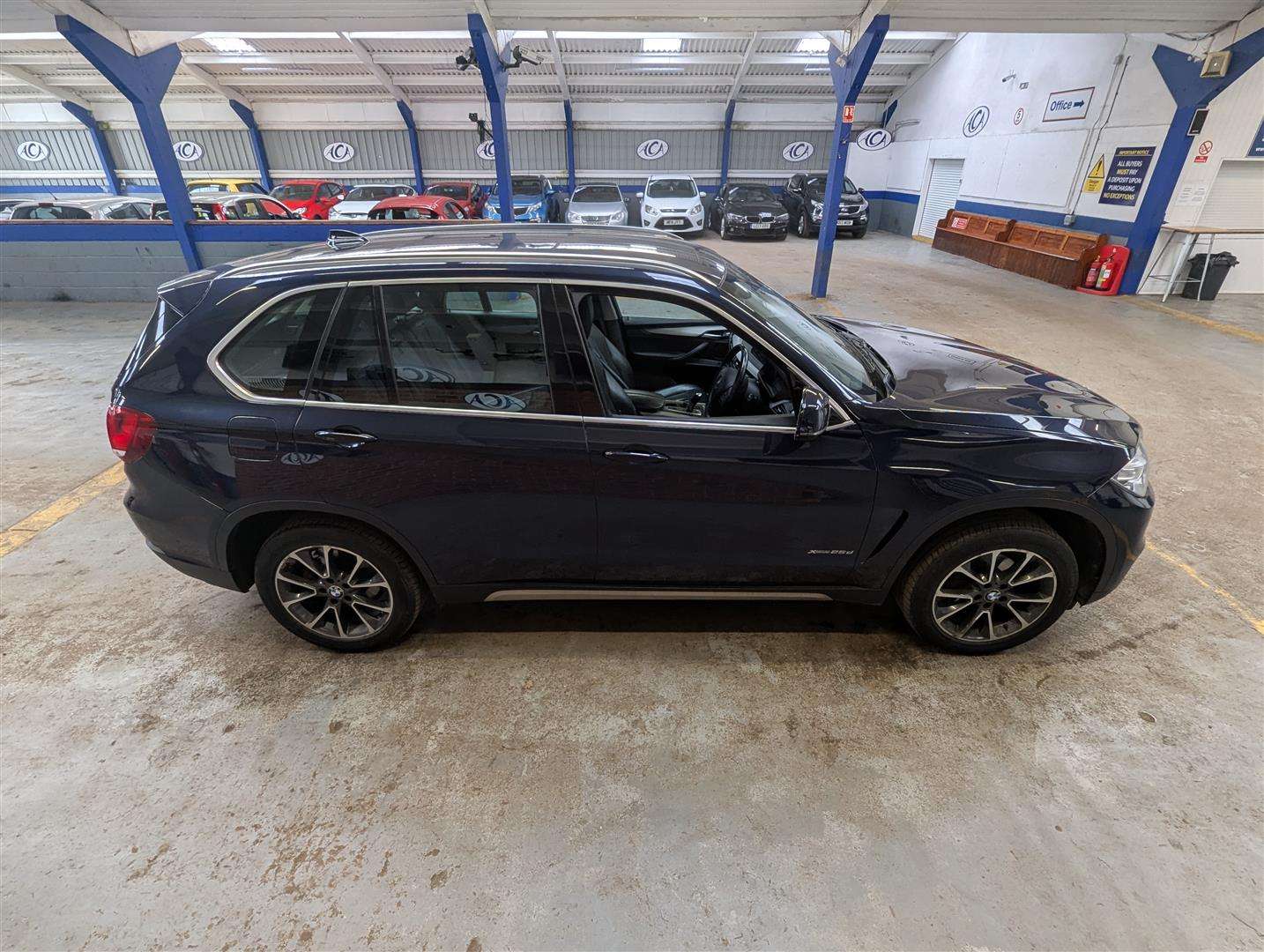 <p>2015 BMW X5 XDRIVE25D SE AUTO</p>