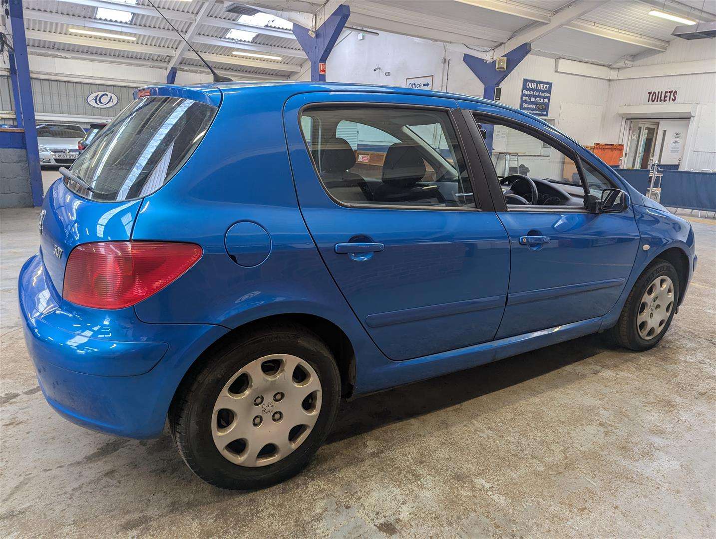 <p>2004 PEUGEOT 307 ENVY 90</p>