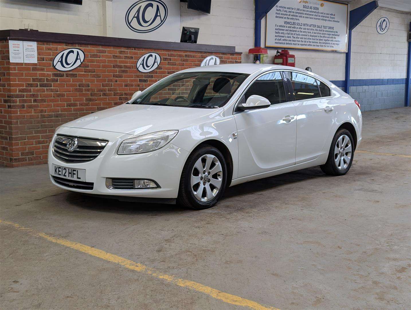 <p>2012 VAUXHALL INSIGNIA SRI NAV CDTI EFL</p>