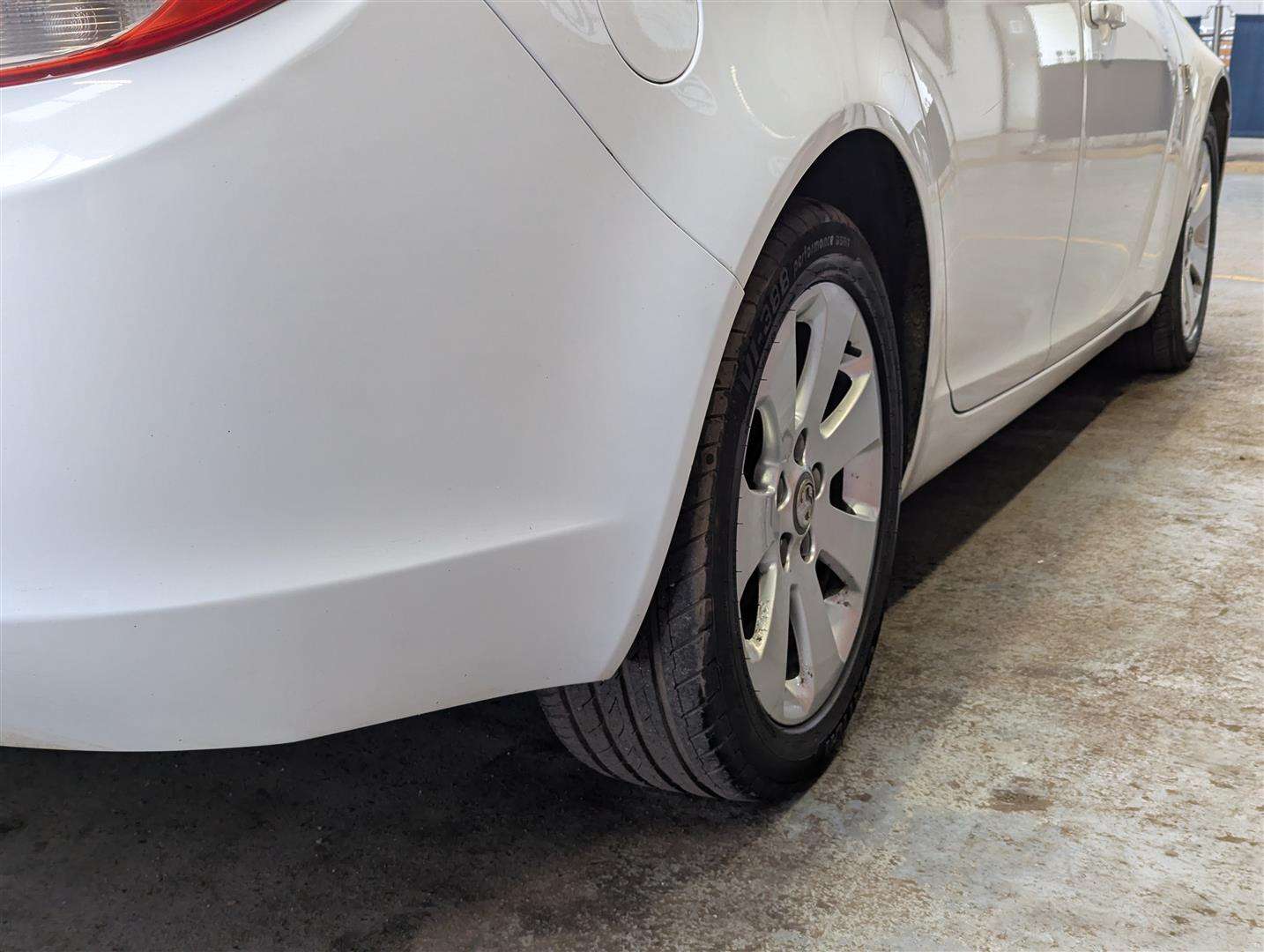 <p>2012 VAUXHALL INSIGNIA SRI NAV CDTI EFL</p>