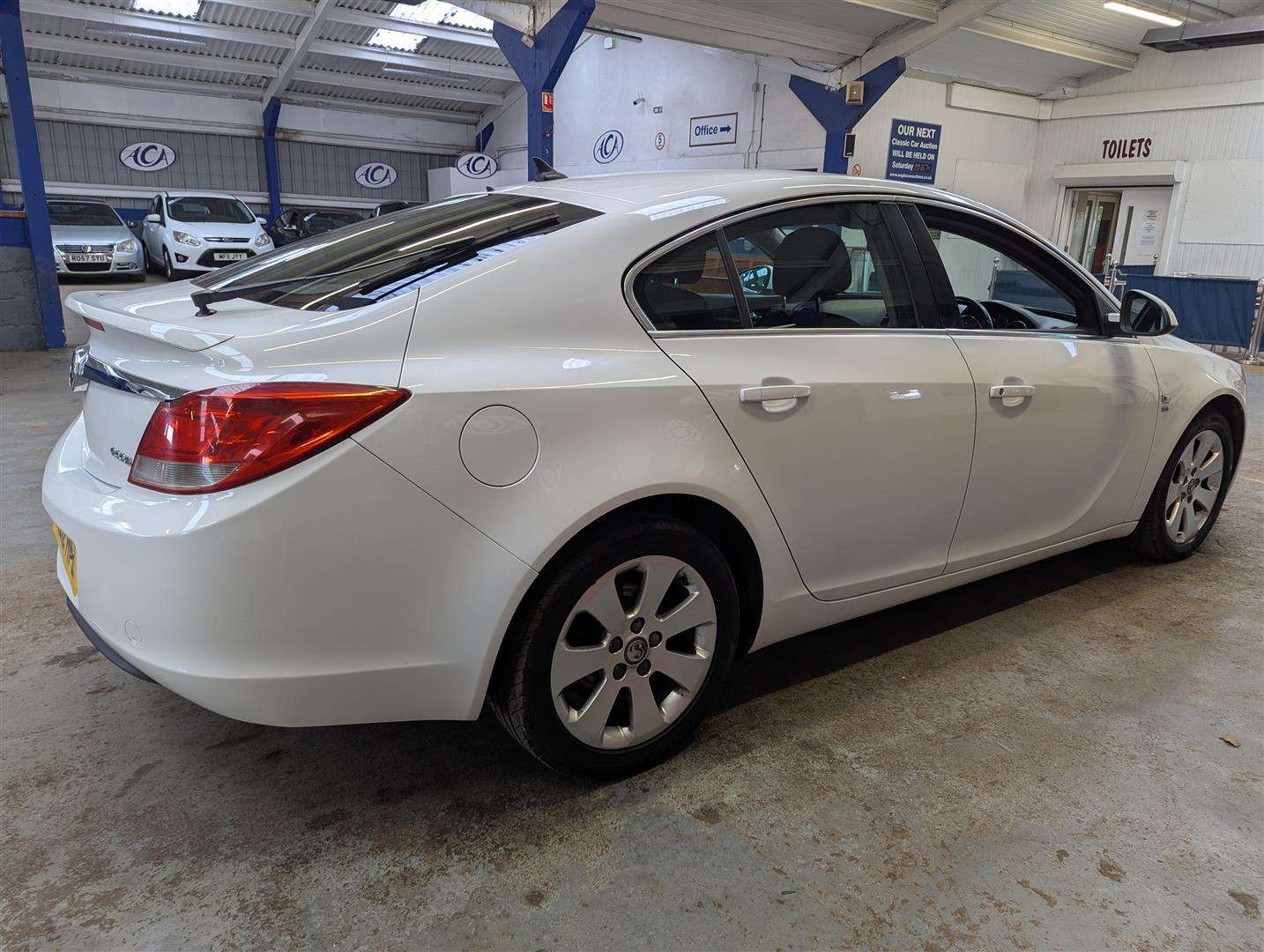 <p>2012 VAUXHALL INSIGNIA SRI NAV CDTI EFL</p>