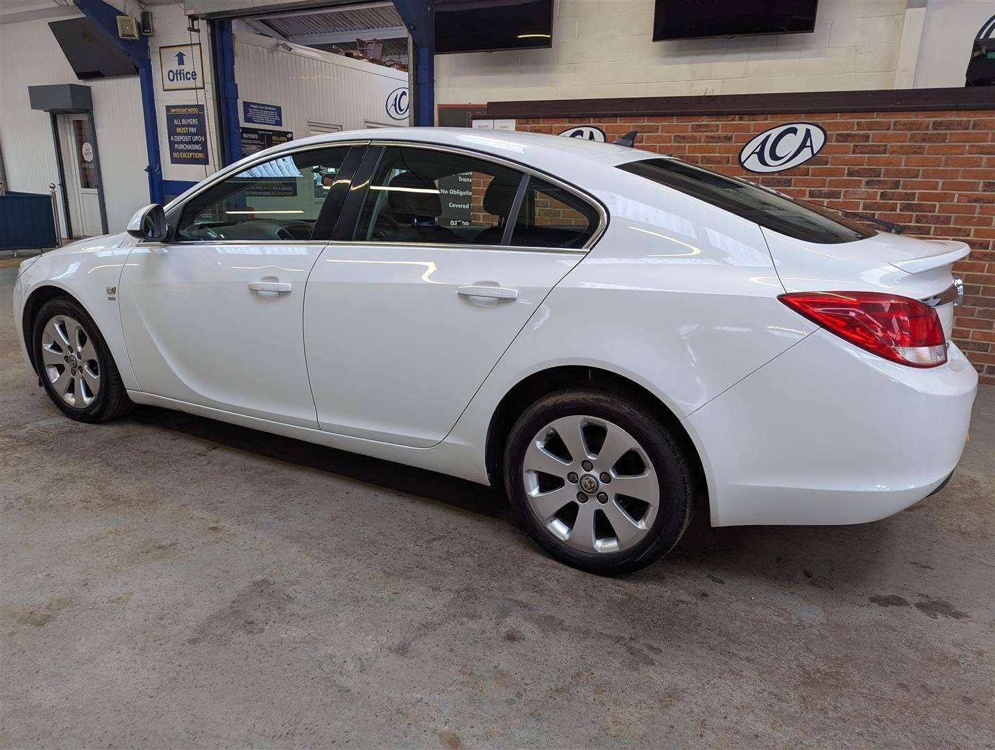 <p>2012 VAUXHALL INSIGNIA SRI NAV CDTI EFL</p>