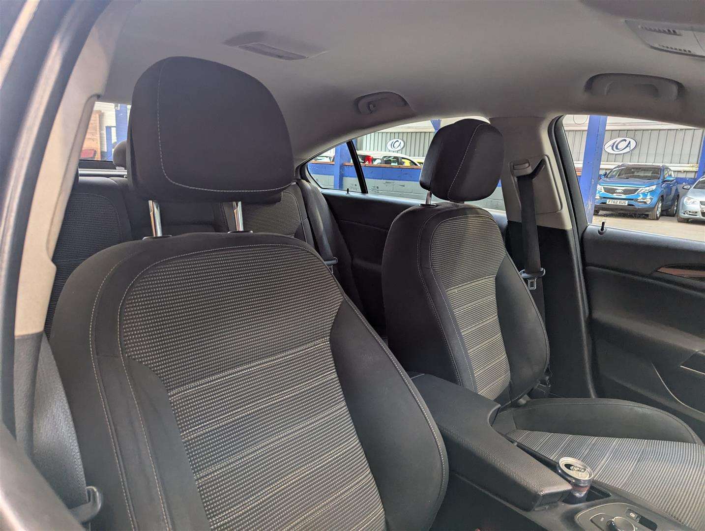 <p>2012 VAUXHALL INSIGNIA SRI NAV CDTI EFL</p>