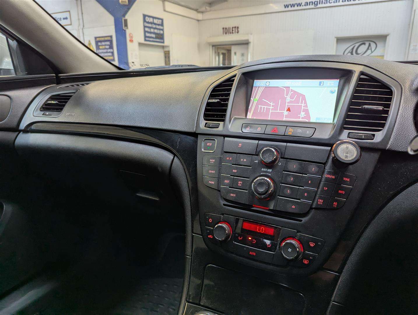 <p>2012 VAUXHALL INSIGNIA SRI NAV CDTI EFL</p>