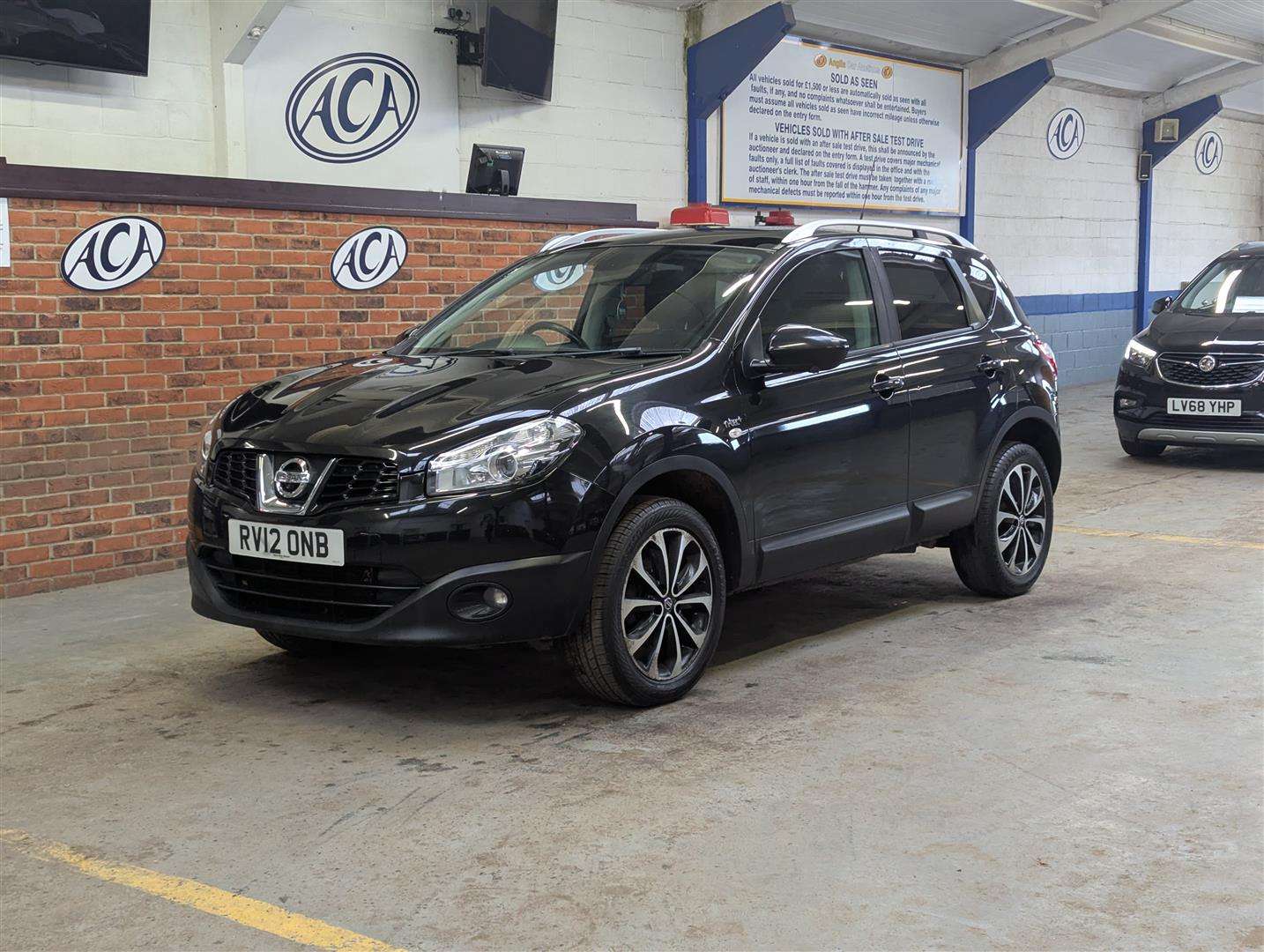 <p>2012 NISSAN QASHQAI N-TEC + DCI</p>