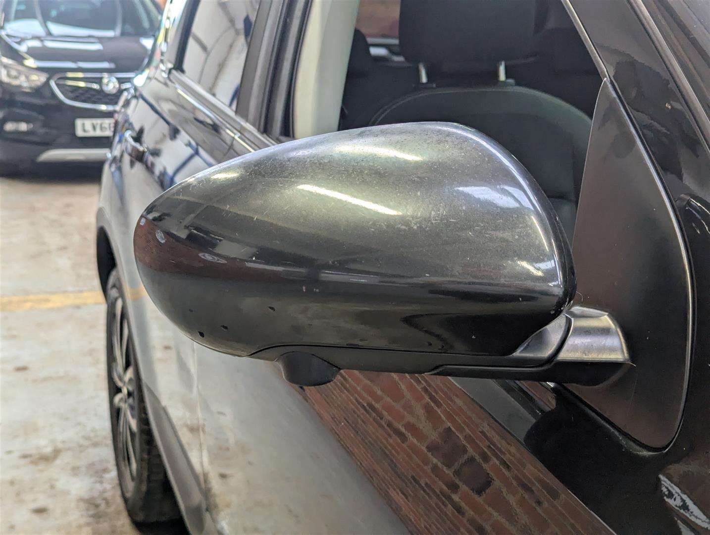 <p>2012 NISSAN QASHQAI N-TEC + DCI</p>