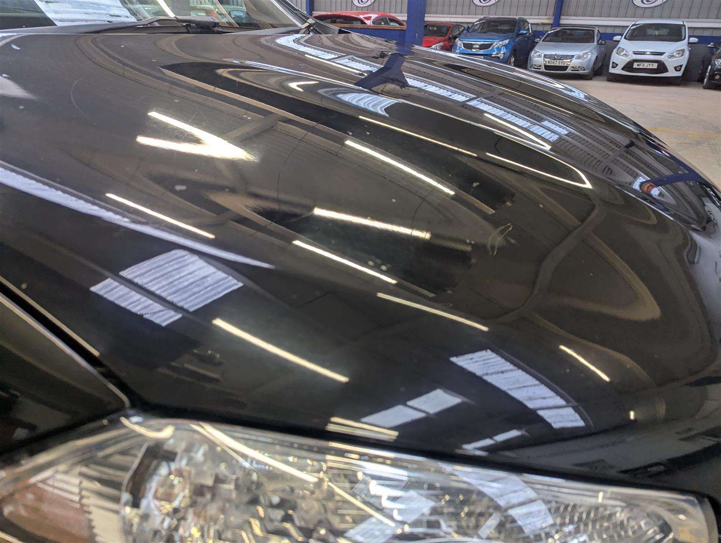 <p>2012 NISSAN QASHQAI N-TEC + DCI</p>