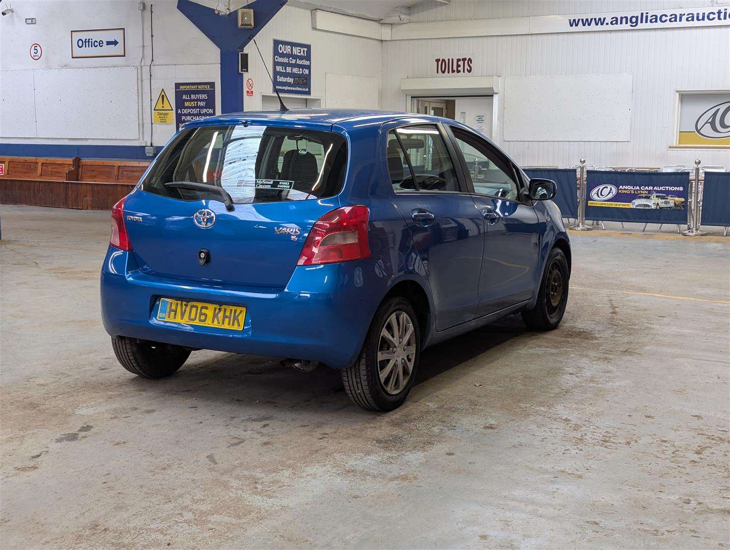 <p>2006 TOYOTA YARIS T3</p>