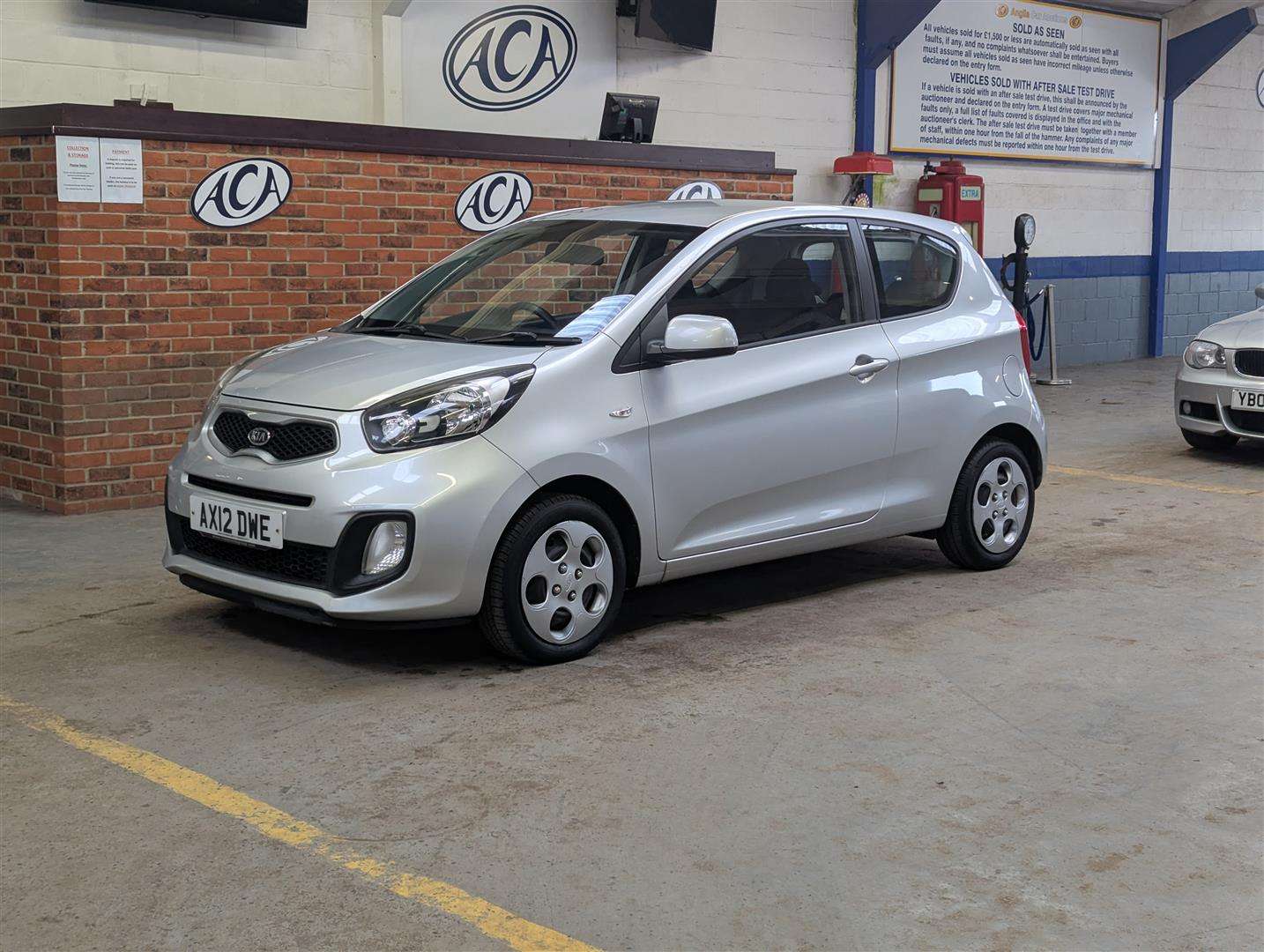 <p>2012 KIA PICANTO 1 AIR</p>