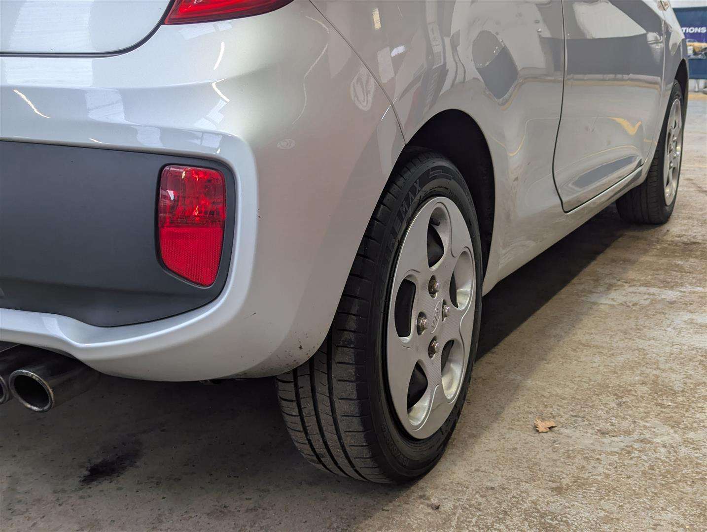 <p>2012 KIA PICANTO 1 AIR</p>