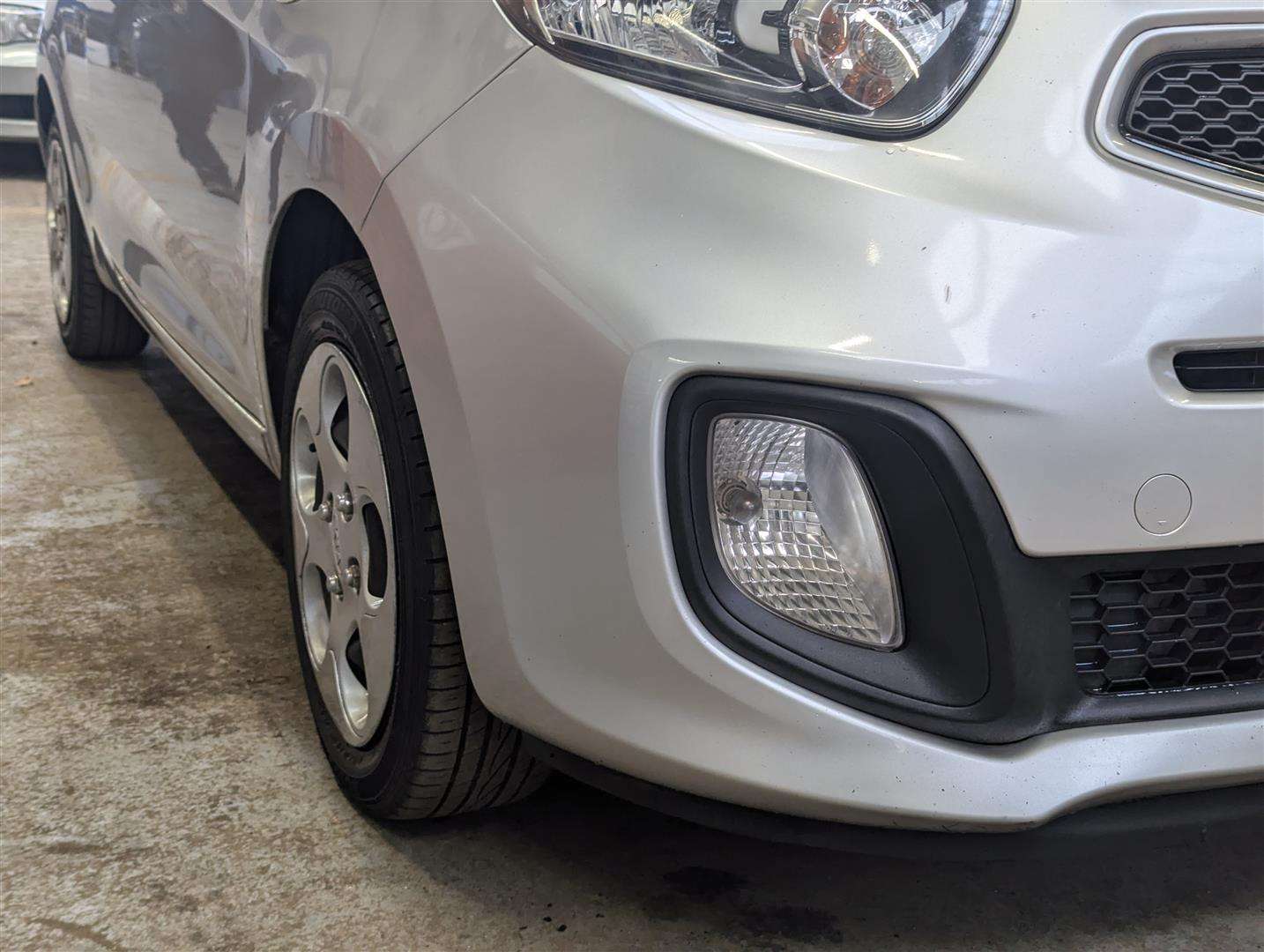 <p>2012 KIA PICANTO 1 AIR</p>