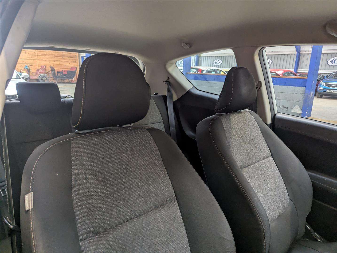 <p>2012 KIA PICANTO 1 AIR</p>