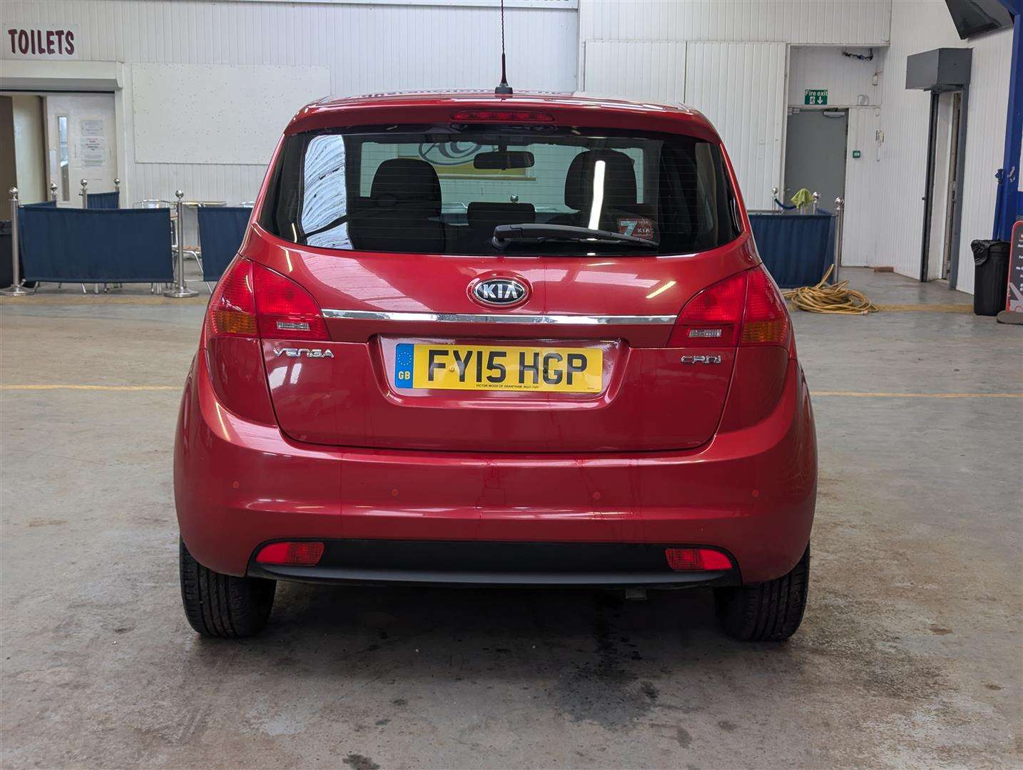 <p>2015 KIA VENGA SR7 CRDI</p>
