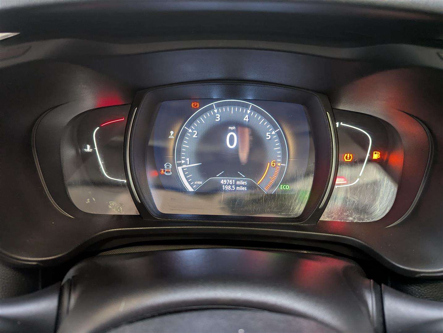 <p>2019 RENAULT KADJAR ICONIC TCE</p>
