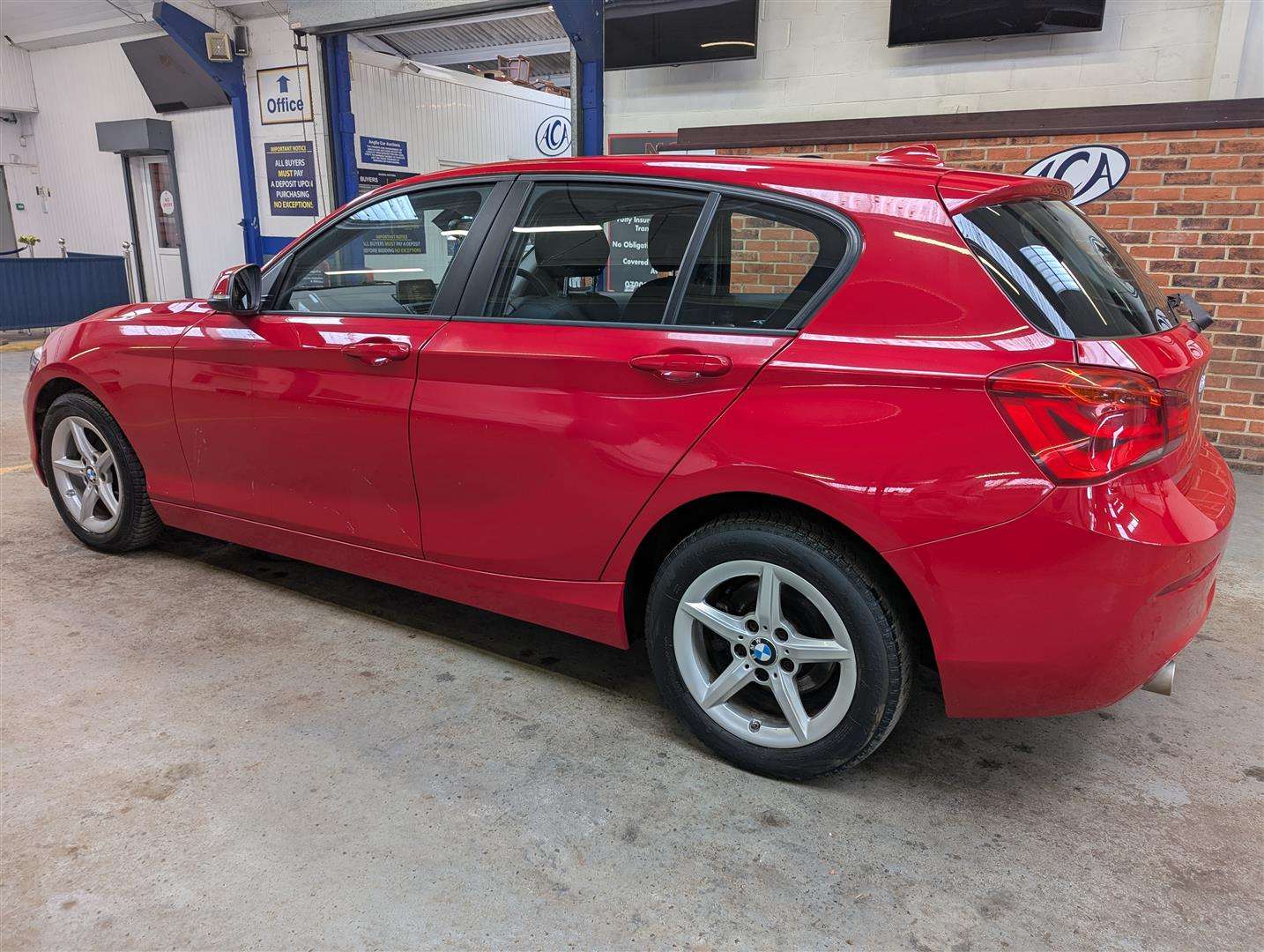 <p>2015 BMW 116D SE</p>