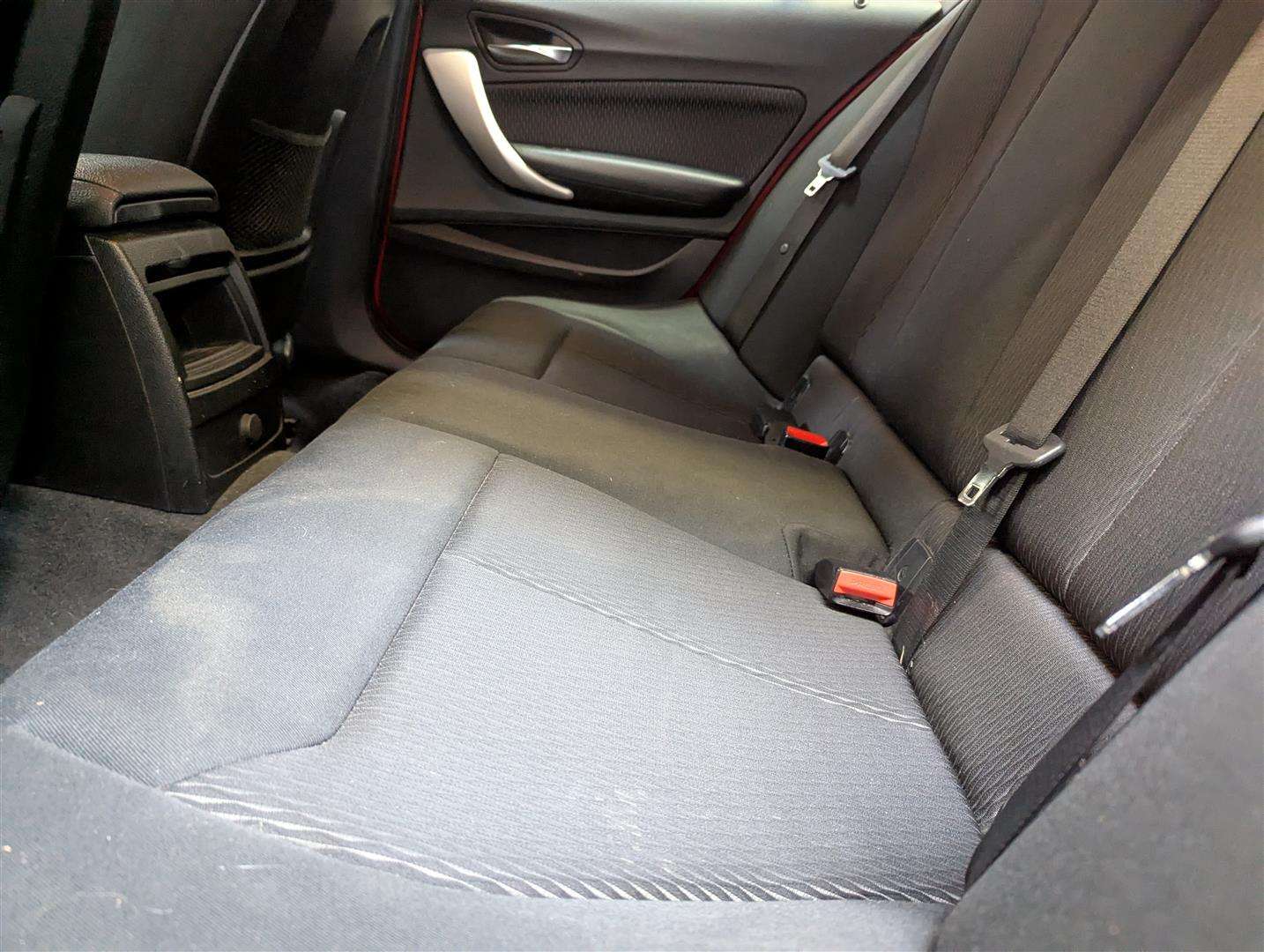 <p>2015 BMW 116D SE</p>