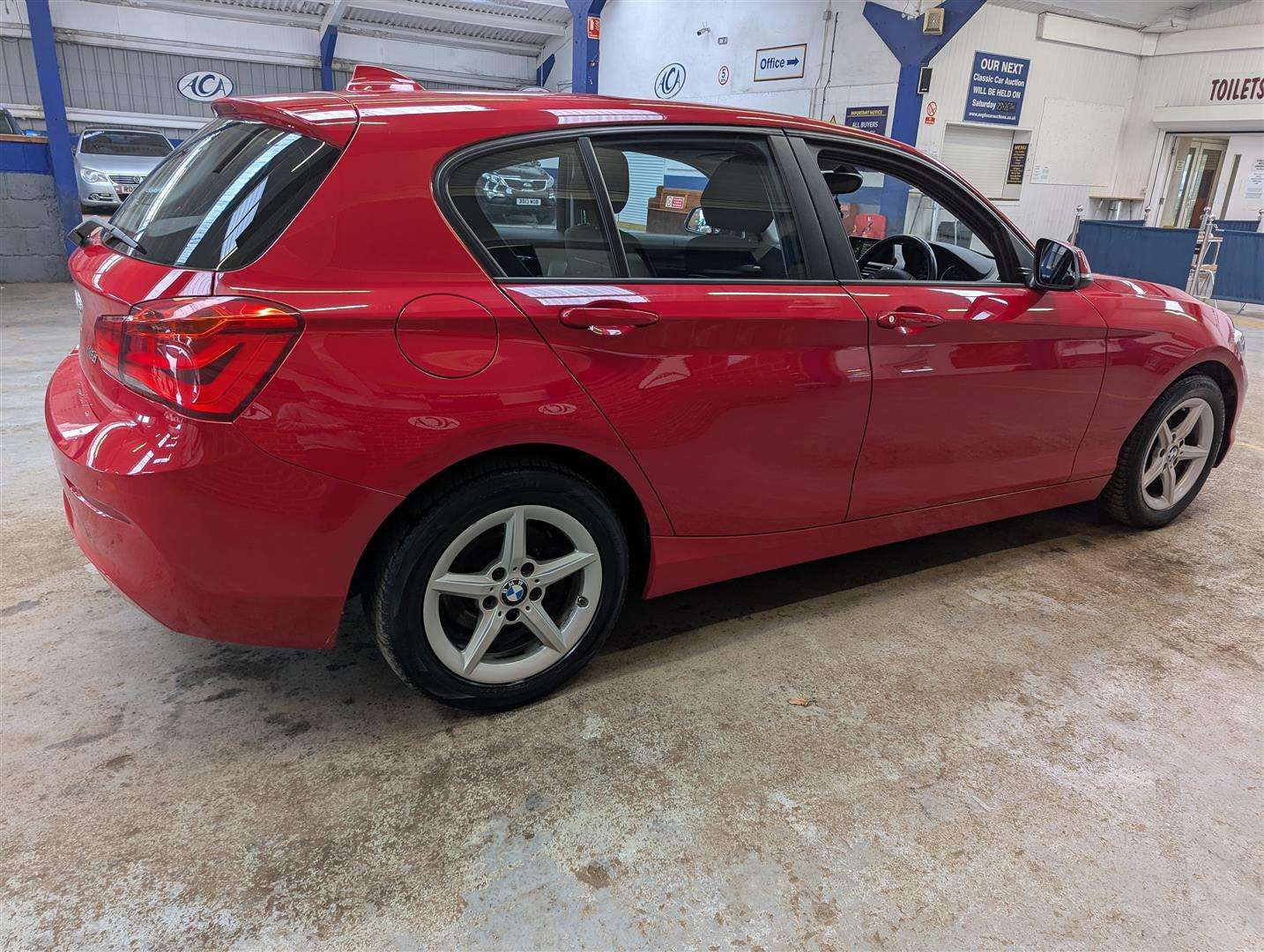 <p>2015 BMW 116D SE</p>