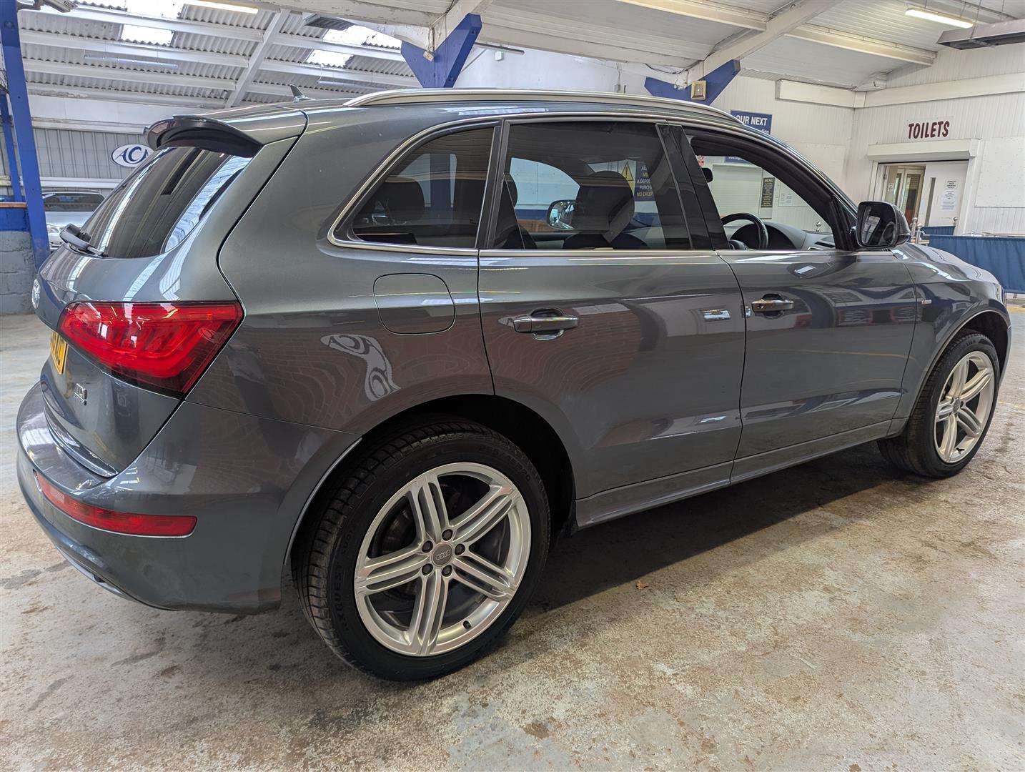 <p>2015 AUDI Q5 S LINE PLUS TDI QUATTRO</p>