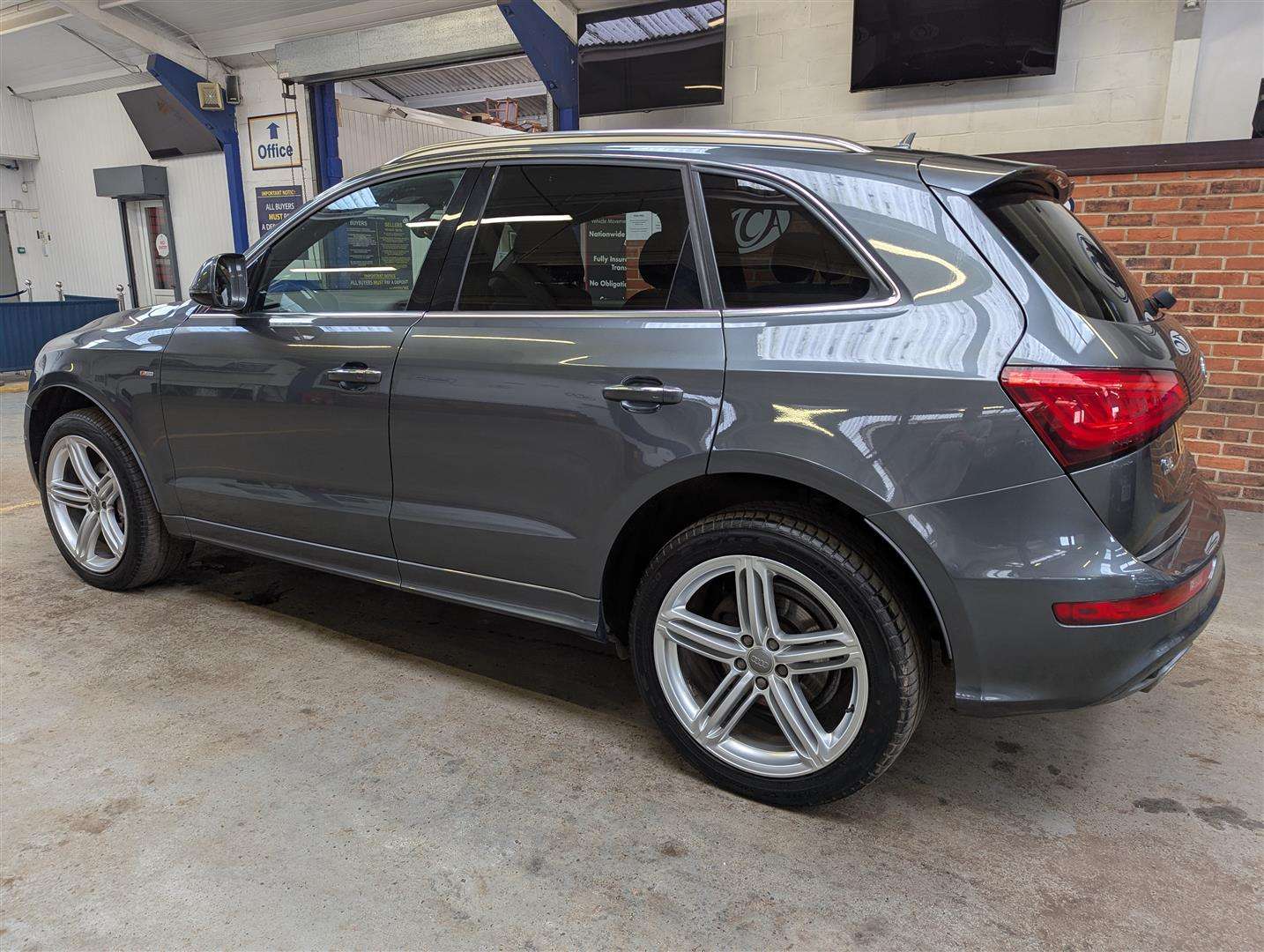 <p>2015 AUDI Q5 S LINE PLUS TDI QUATTRO</p>