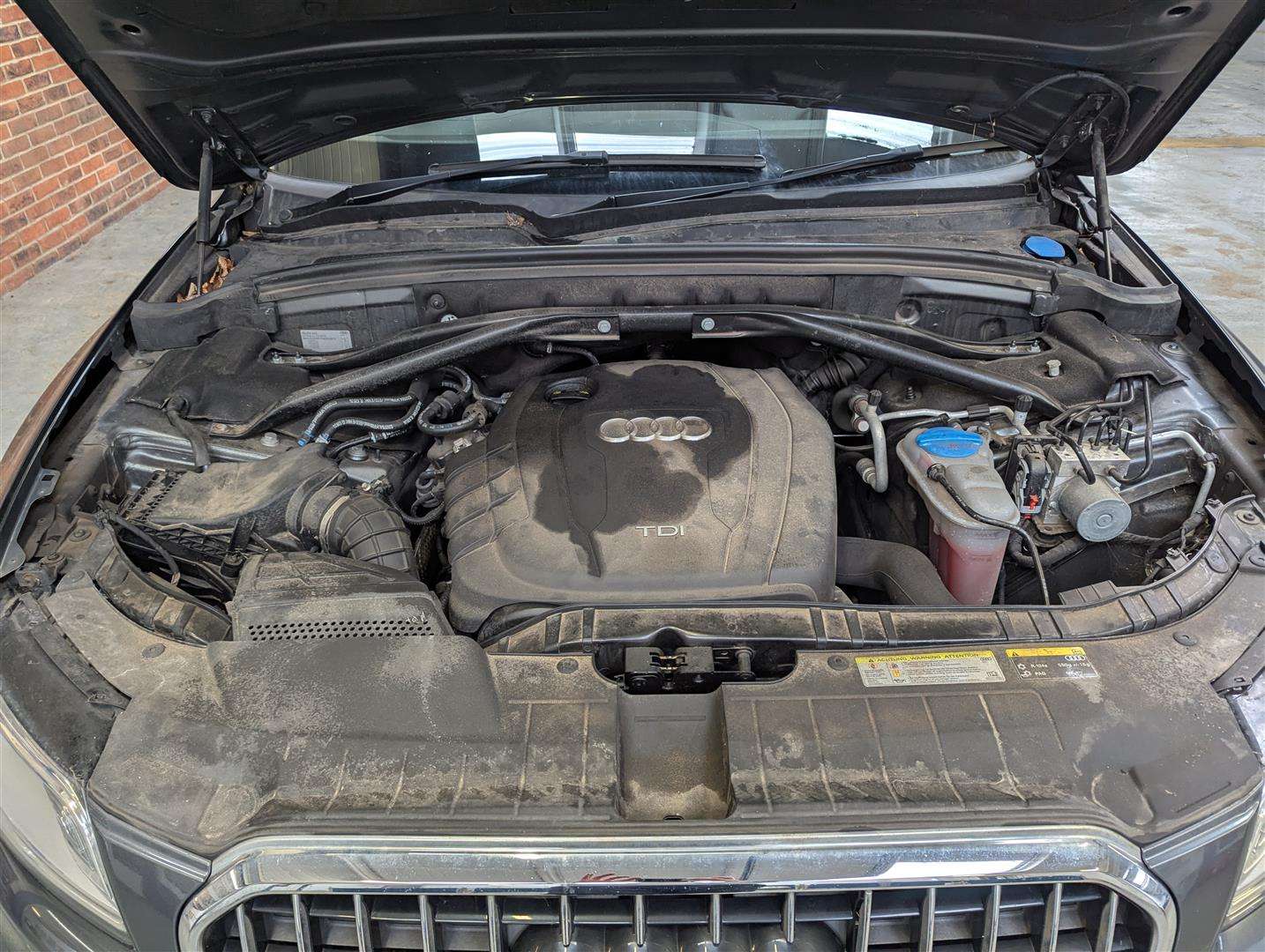 <p>2015 AUDI Q5 S LINE PLUS TDI QUATTRO</p>
