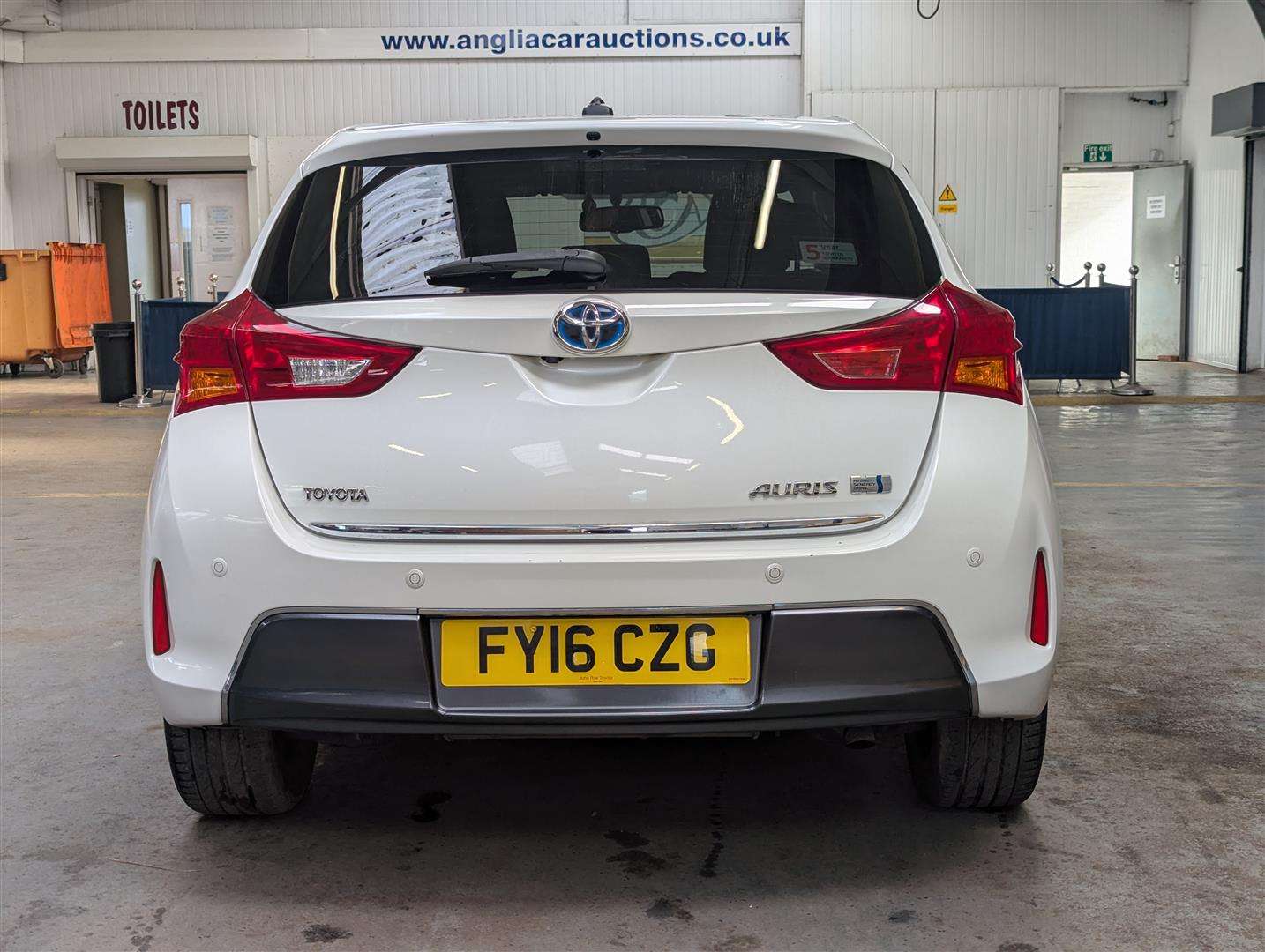 <p>2016 TOYOTA AURIS EXCEL VVT-I CVT</p>