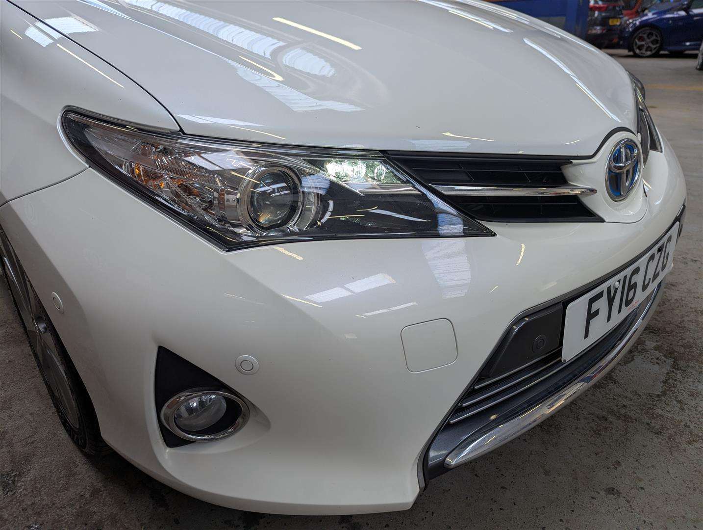 <p>2016 TOYOTA AURIS EXCEL VVT-I CVT</p>
