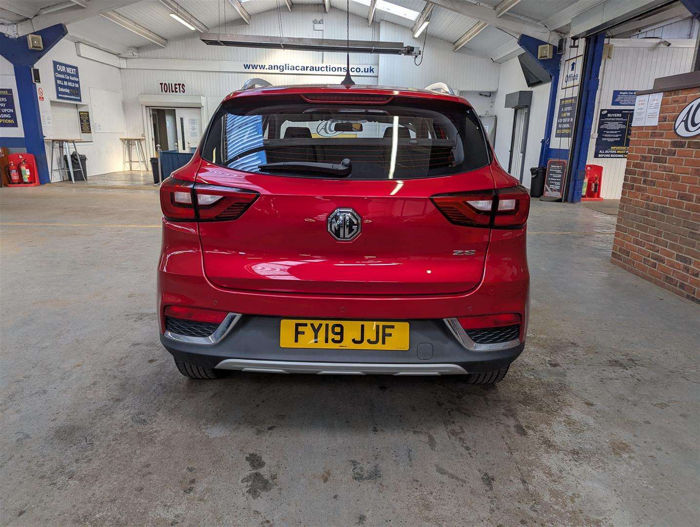 <p>2019 MG ZS EXCITE TURBO AUTO</p>
