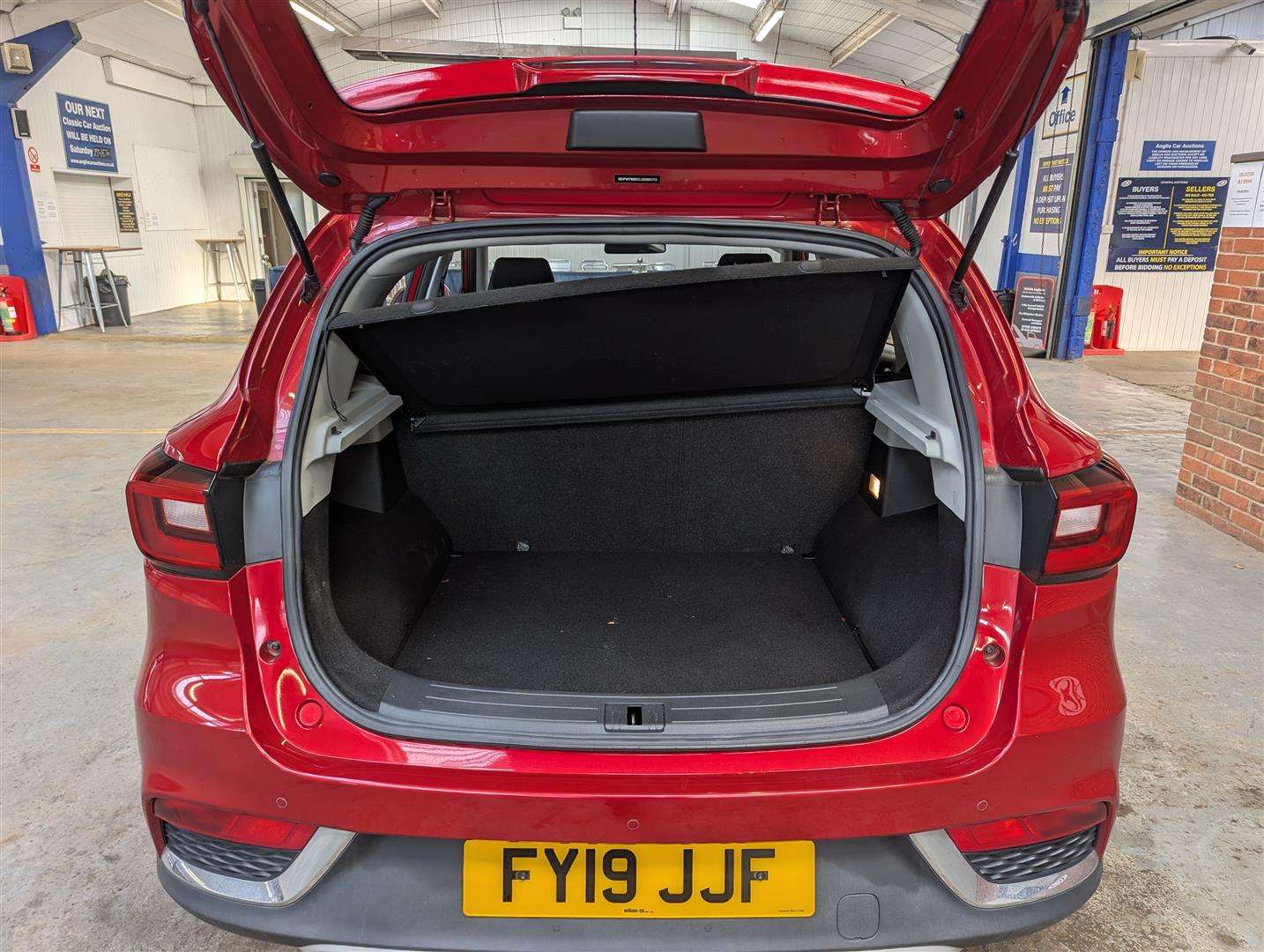 <p>2019 MG ZS EXCITE TURBO AUTO</p>