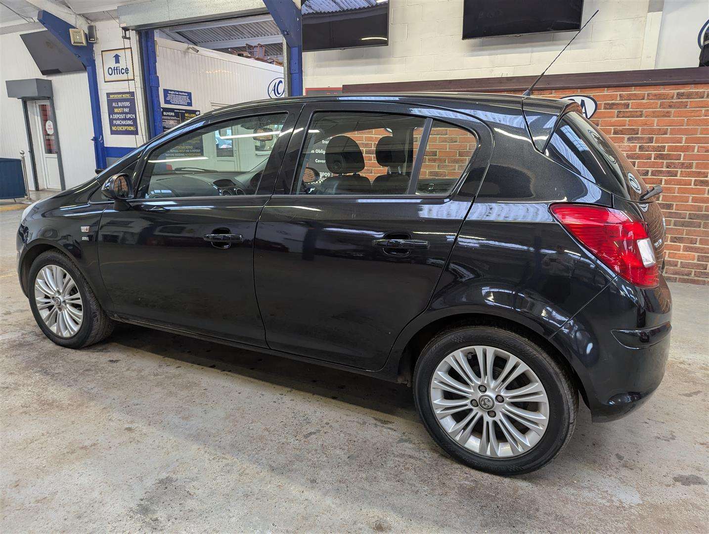 <p>2014 VAUXHALL CORSA SE</p>
