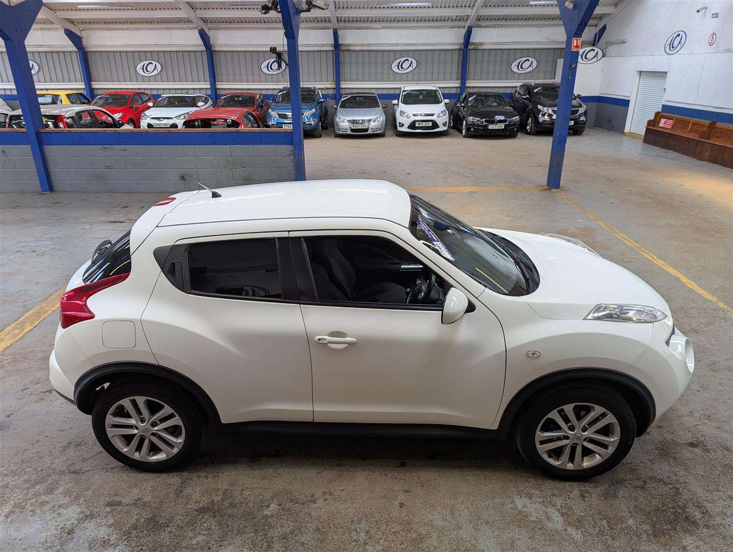 <p>2013 NISSAN JUKE ACENTA PREMIUM DCI</p>