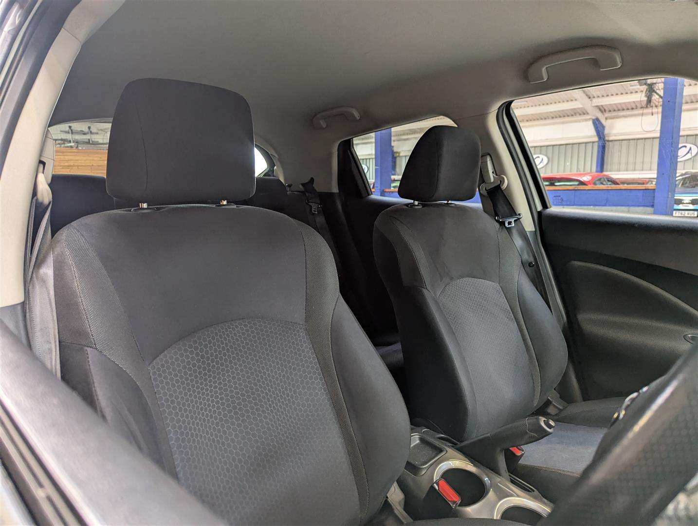 <p>2013 NISSAN JUKE ACENTA PREMIUM DCI</p>