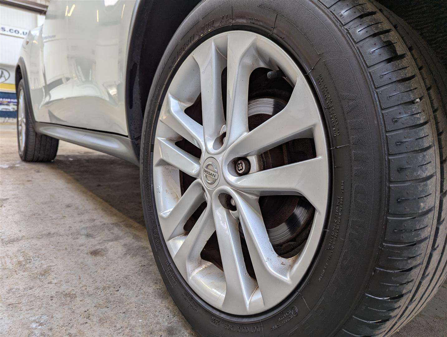 <p>2013 NISSAN JUKE ACENTA PREMIUM DCI</p>