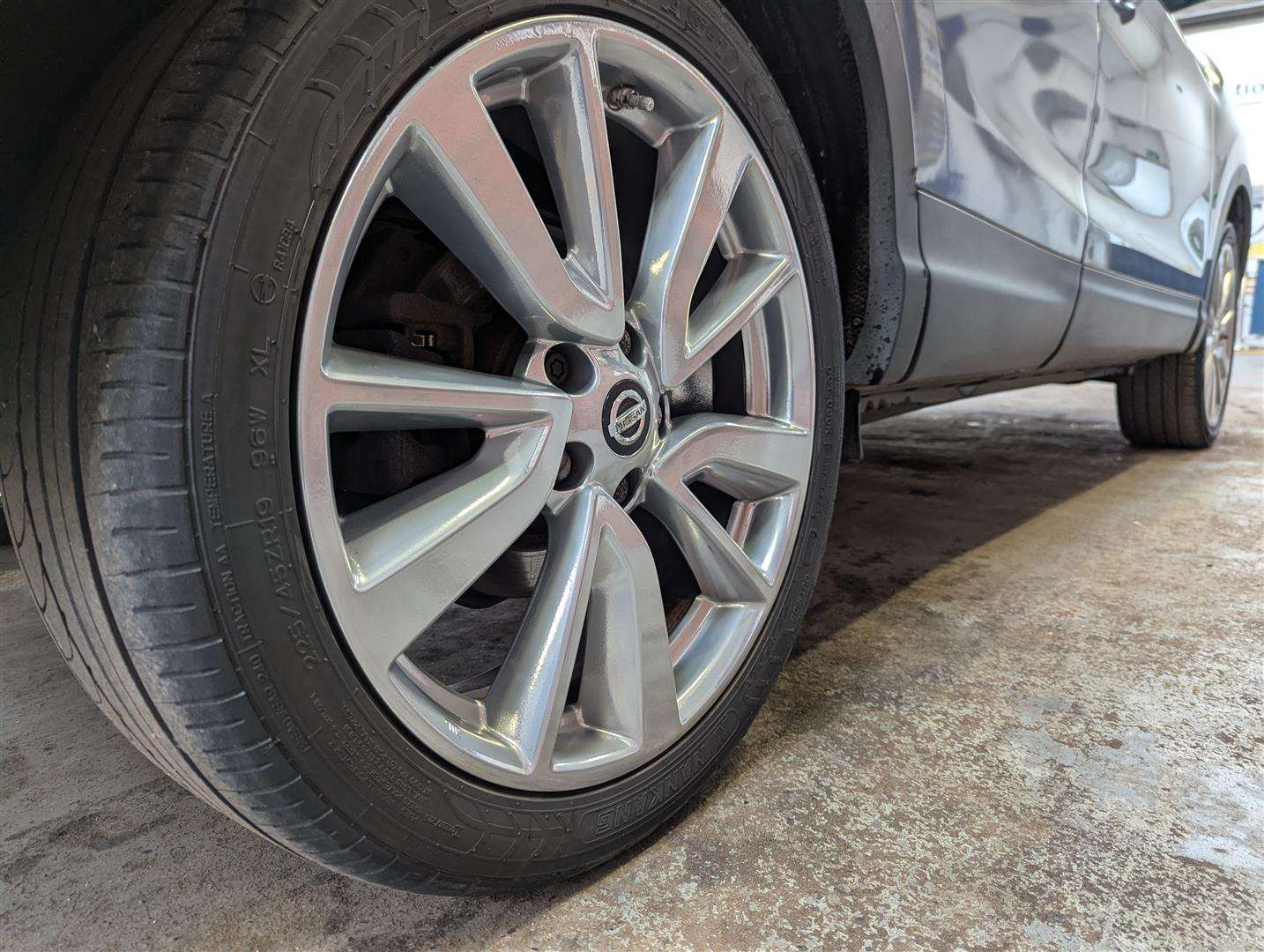 <p>2015 NISSAN QASHQAI TEKNA DCI CVT</p>