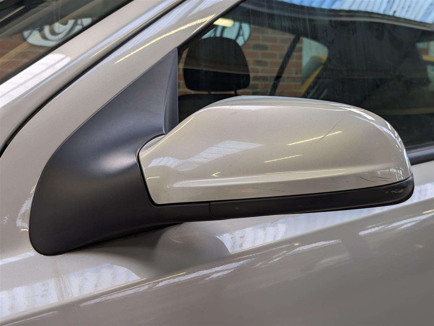 <p>2009 VAUXHALL ASTRA LIFE A/C</p>