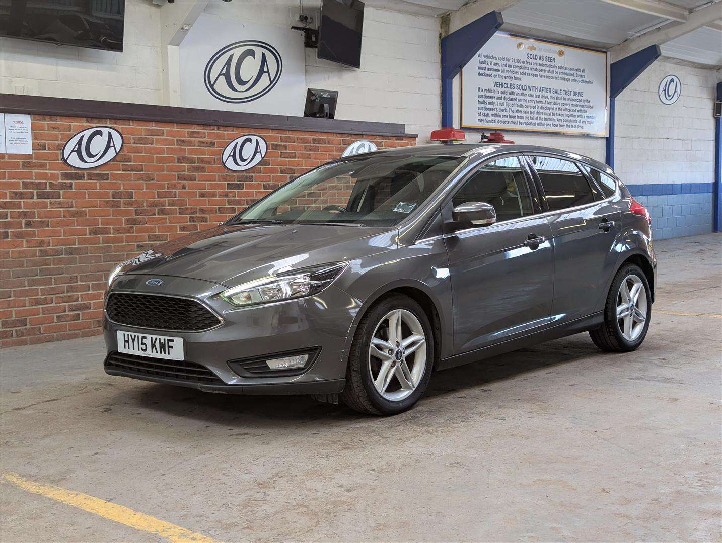 <p>2015 FORD FOCUS ZETEC</p>