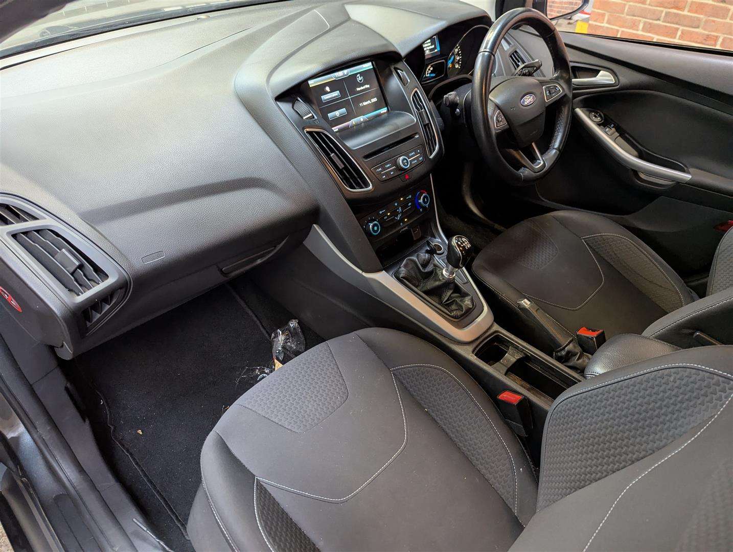 <p>2015 FORD FOCUS ZETEC</p>