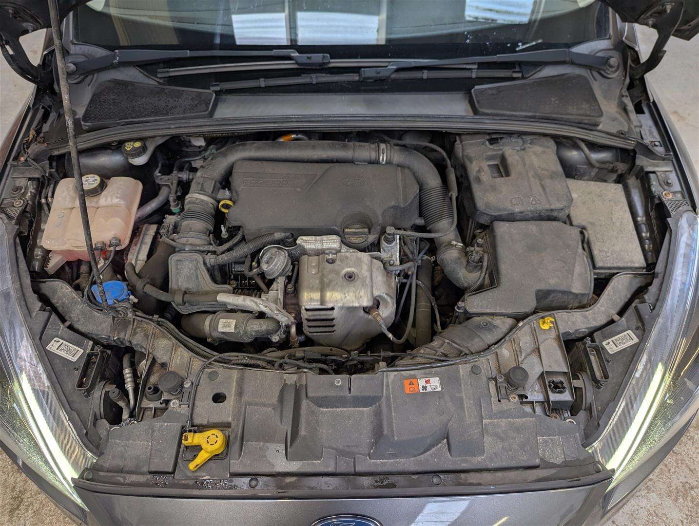 <p>2015 FORD FOCUS ZETEC</p>