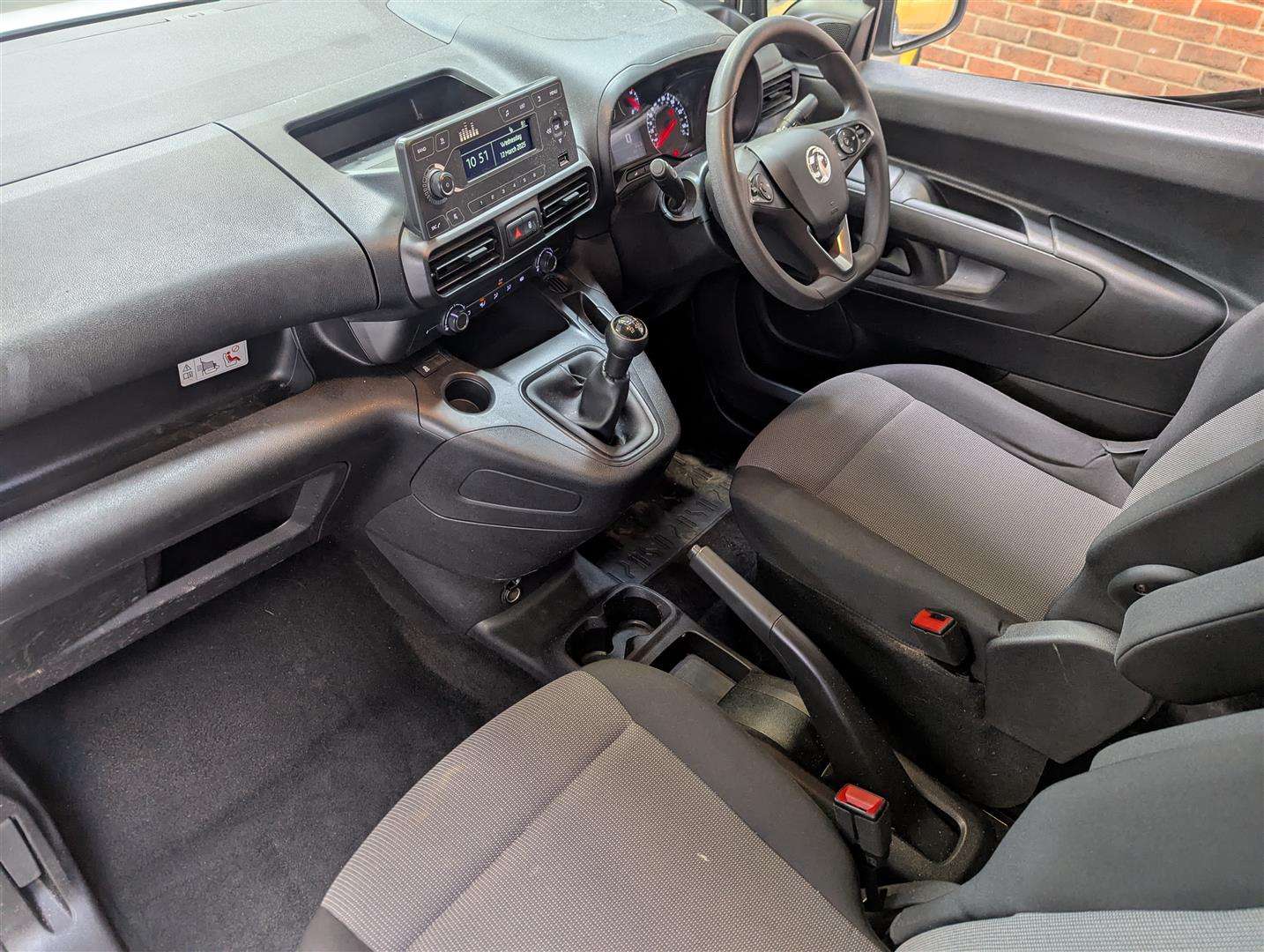 <p>2021 VAUXHALL COMBO 2300 EDITION TD S/S CREW BUS</p>