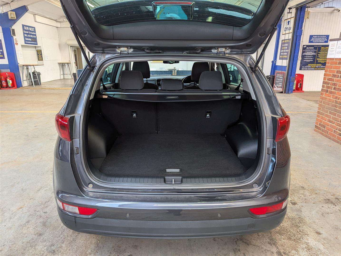 <p>2016 KIA SPORTAGE 2 CRDI ISG</p>