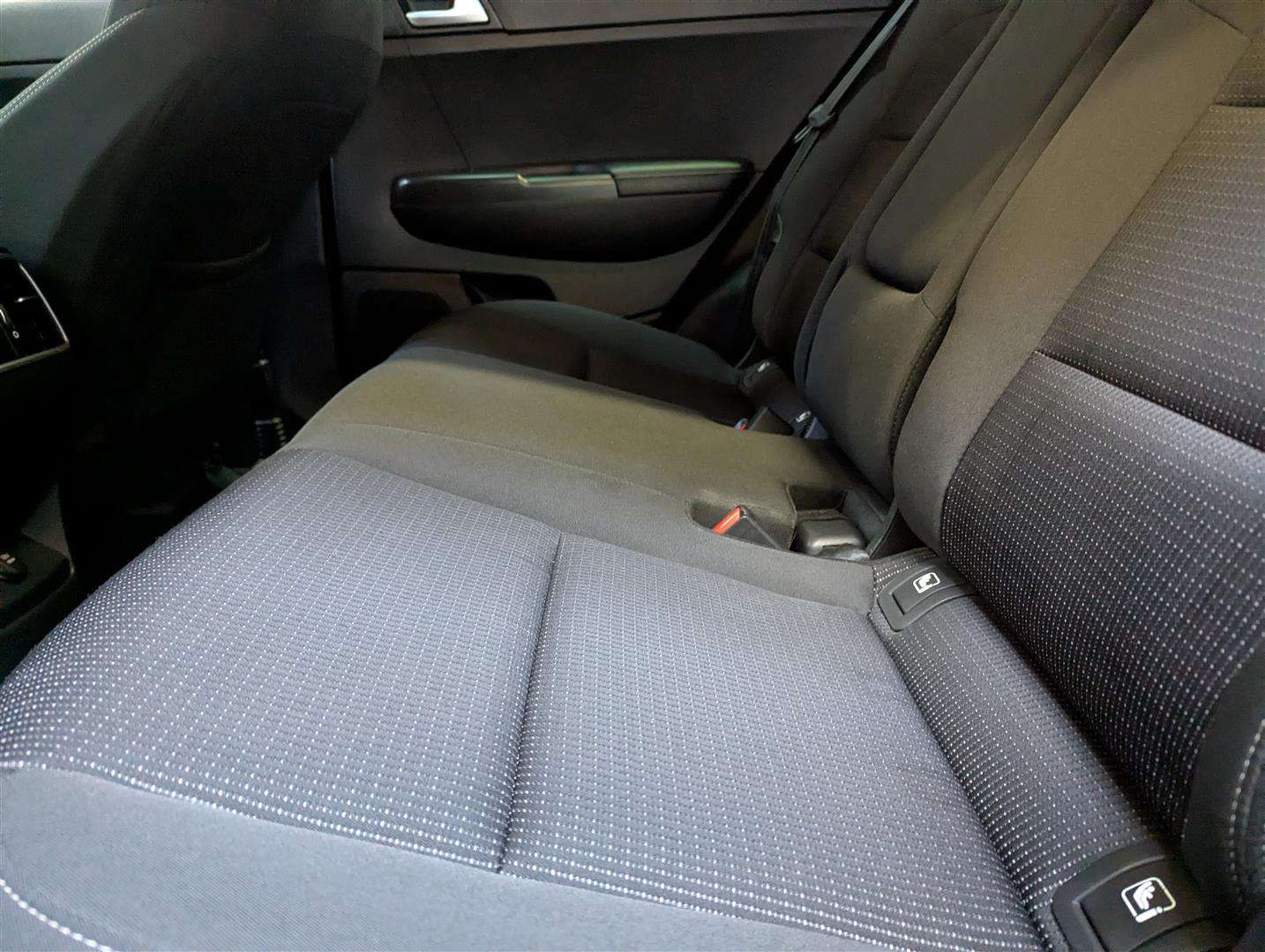 <p>2016 KIA SPORTAGE 2 CRDI ISG</p>