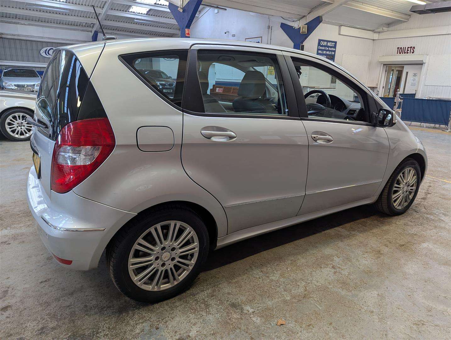 <p>2008 MERCEDES A170 ELEGANCE SE CVT</p>