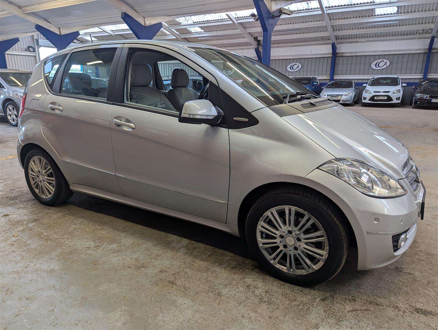 <p>2008 MERCEDES A170 ELEGANCE SE CVT</p>