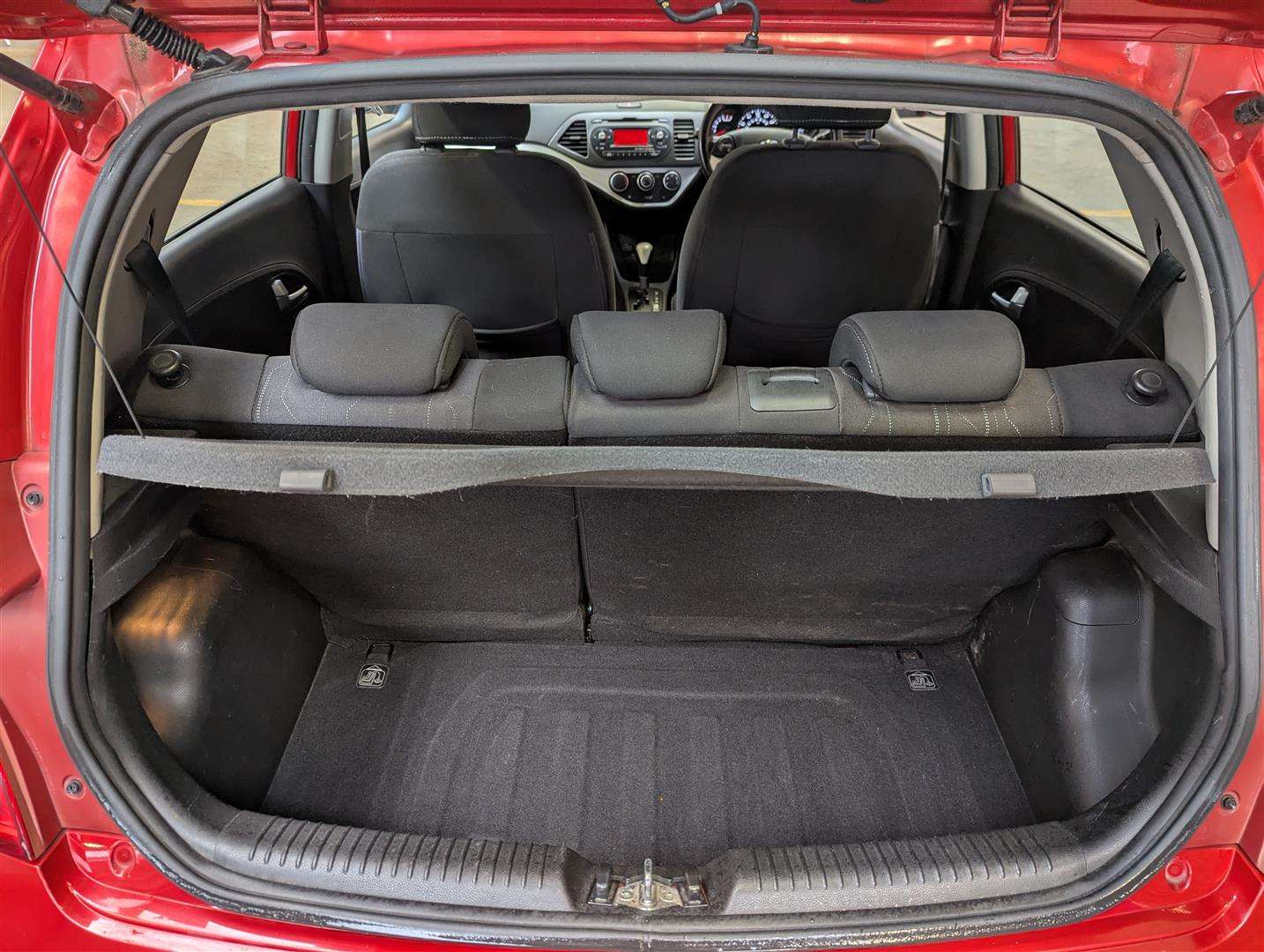 <p>2014 KIA PICANTO 2 AUTO</p>