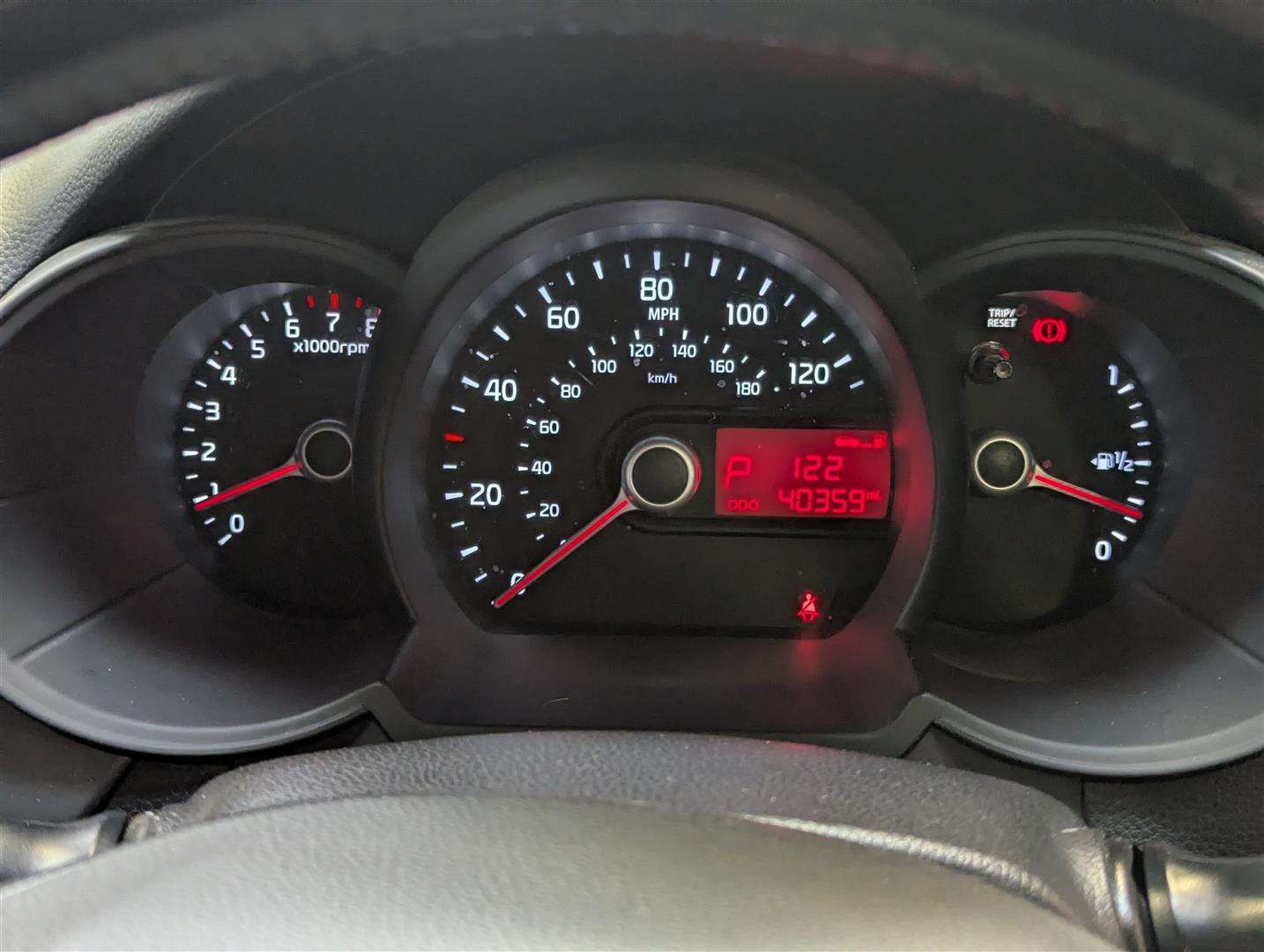 <p>2014 KIA PICANTO 2 AUTO</p>