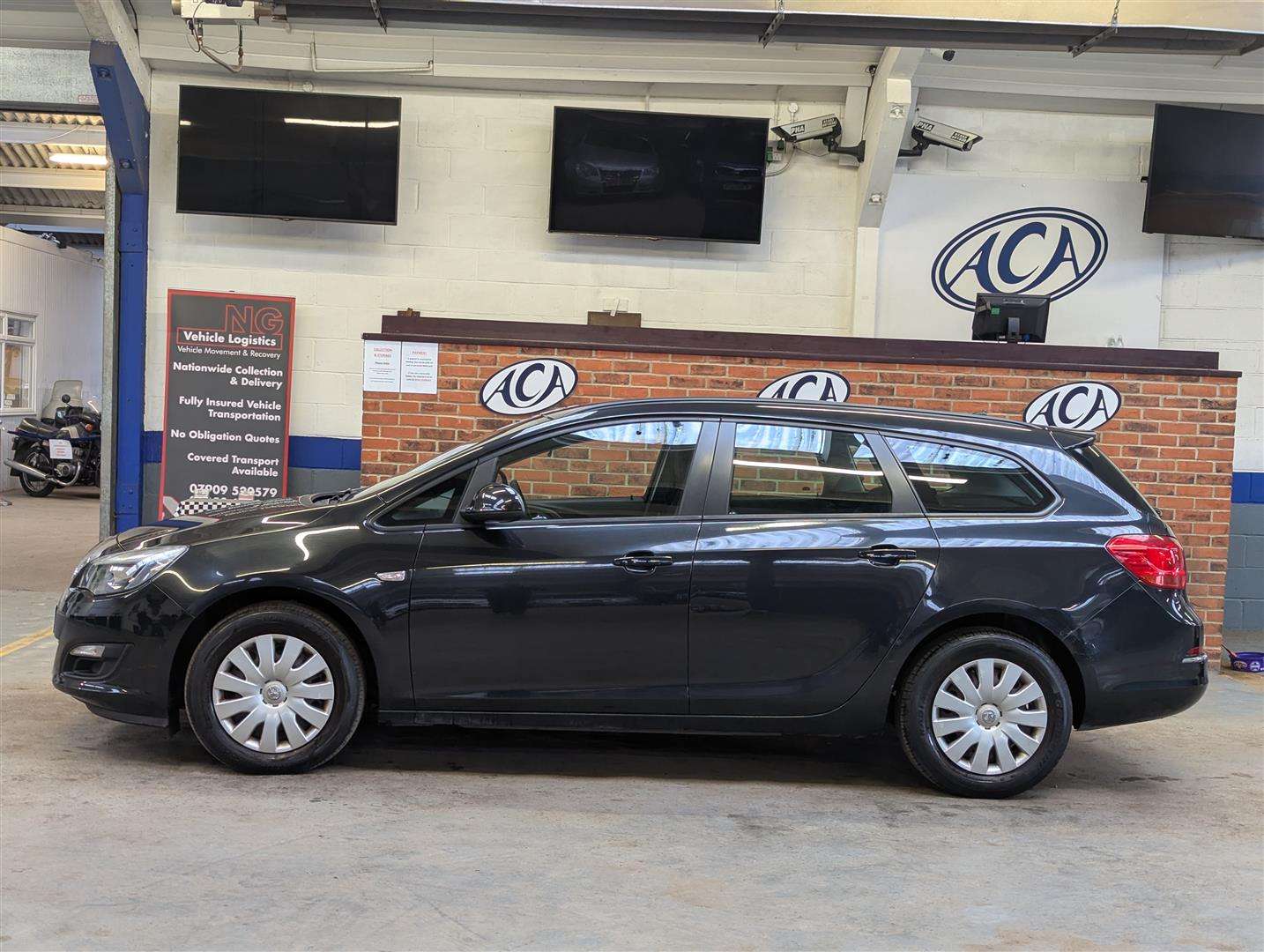 <p>2012 VAUXHALL ASTRA EXCLUSIV CDTI</p>