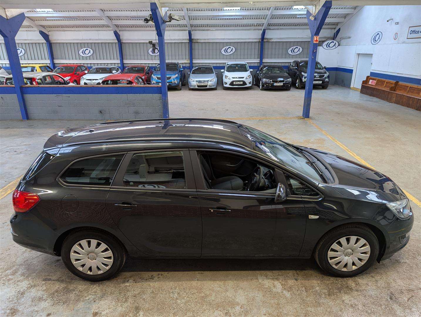 <p>2012 VAUXHALL ASTRA EXCLUSIV CDTI</p>