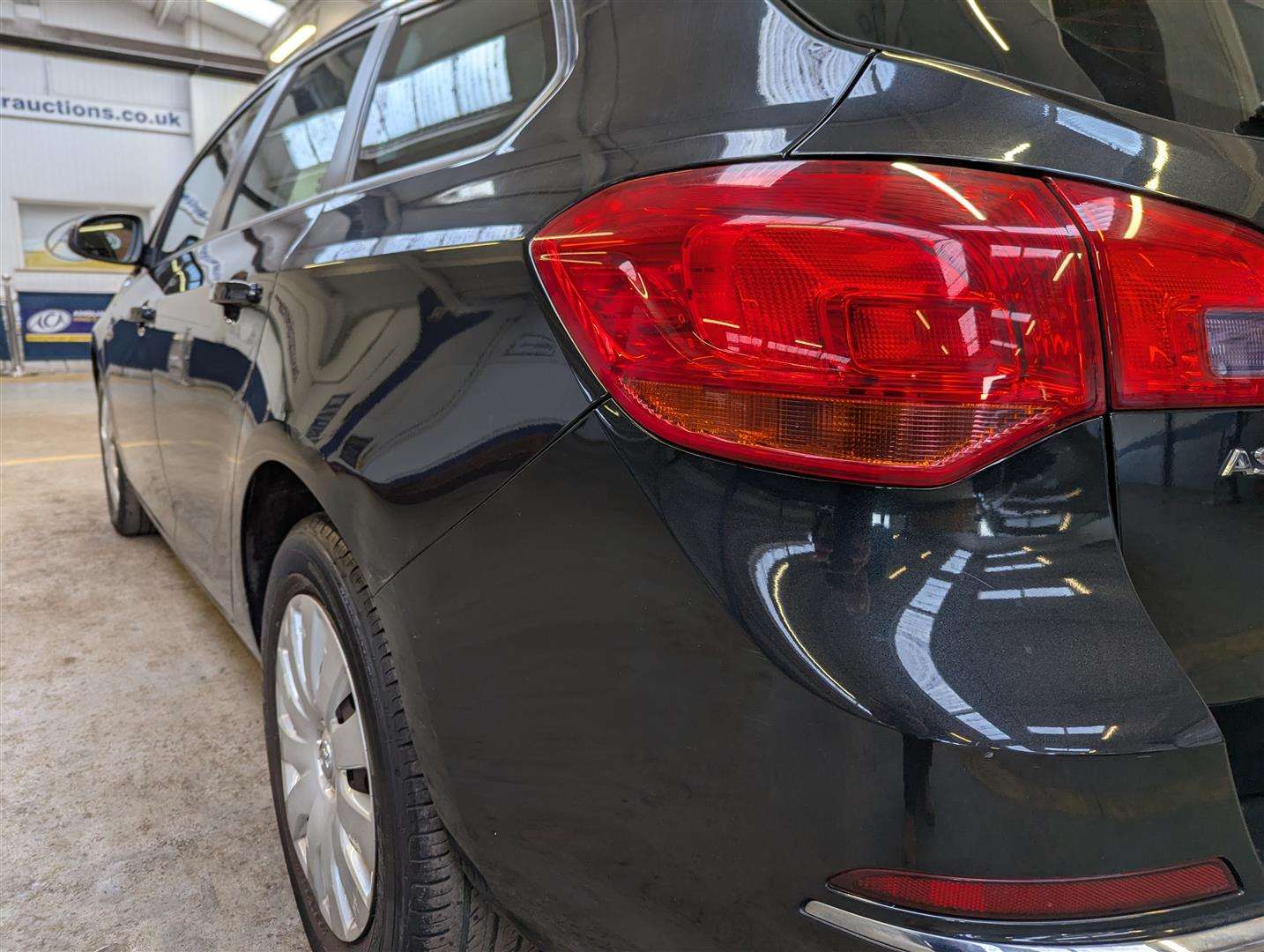 <p>2012 VAUXHALL ASTRA EXCLUSIV CDTI</p>