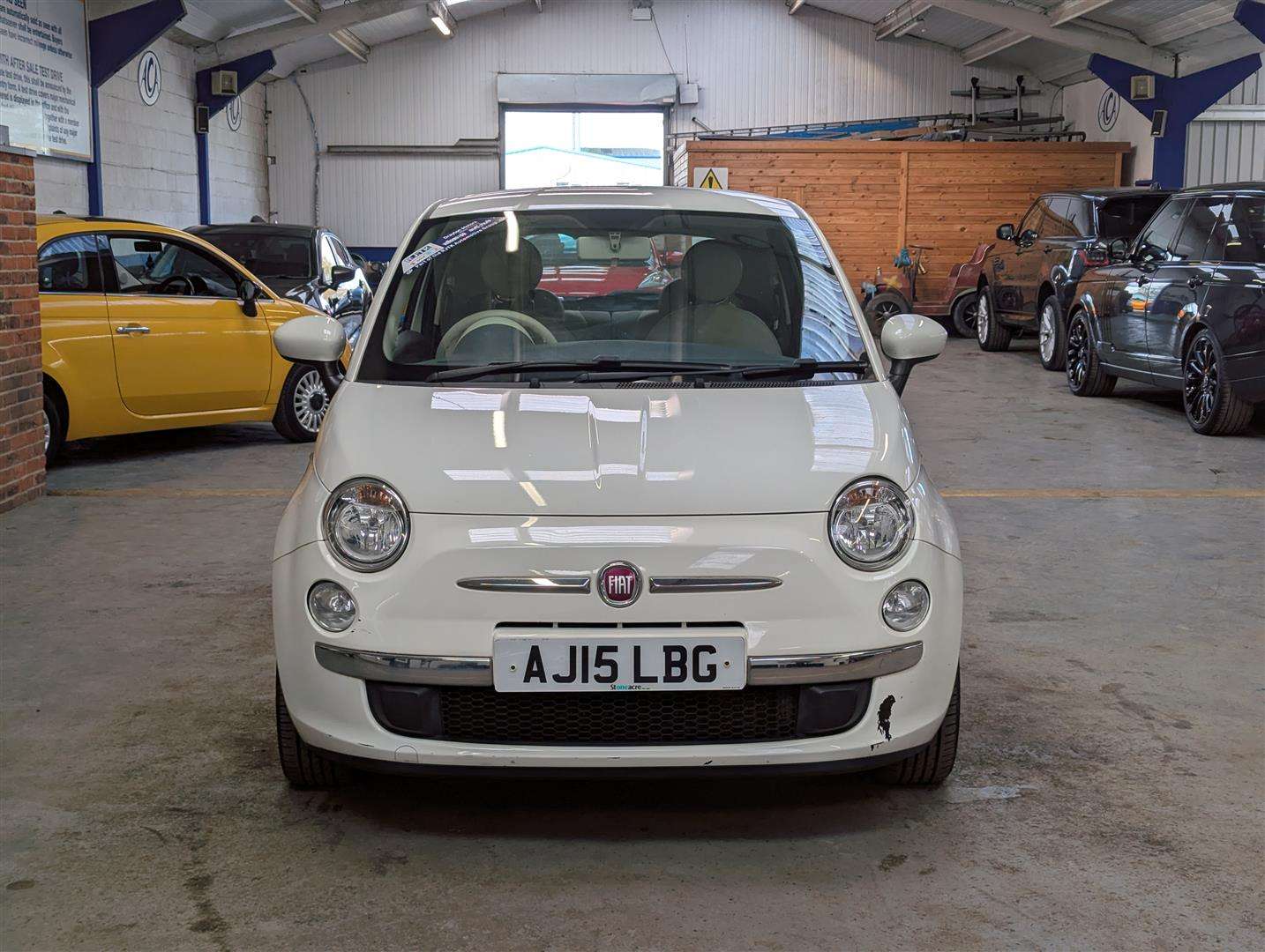 <p>2015 FIAT 500 POP STAR</p>
