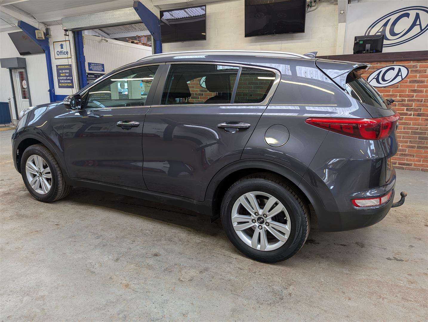<p>2017 KIA SPORTAGE 2 ISG</p>