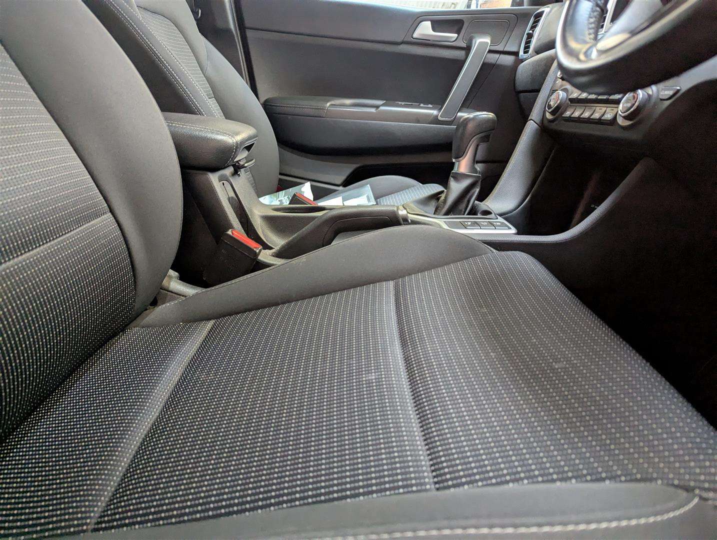 <p>2017 KIA SPORTAGE 2 ISG</p>
